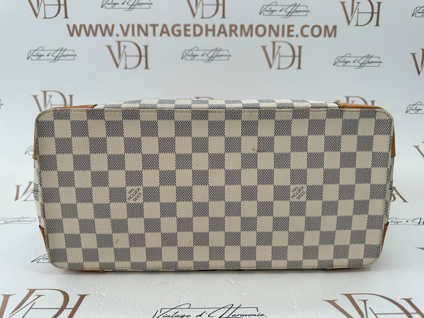 382685 - Louis Vuitton Hampstead