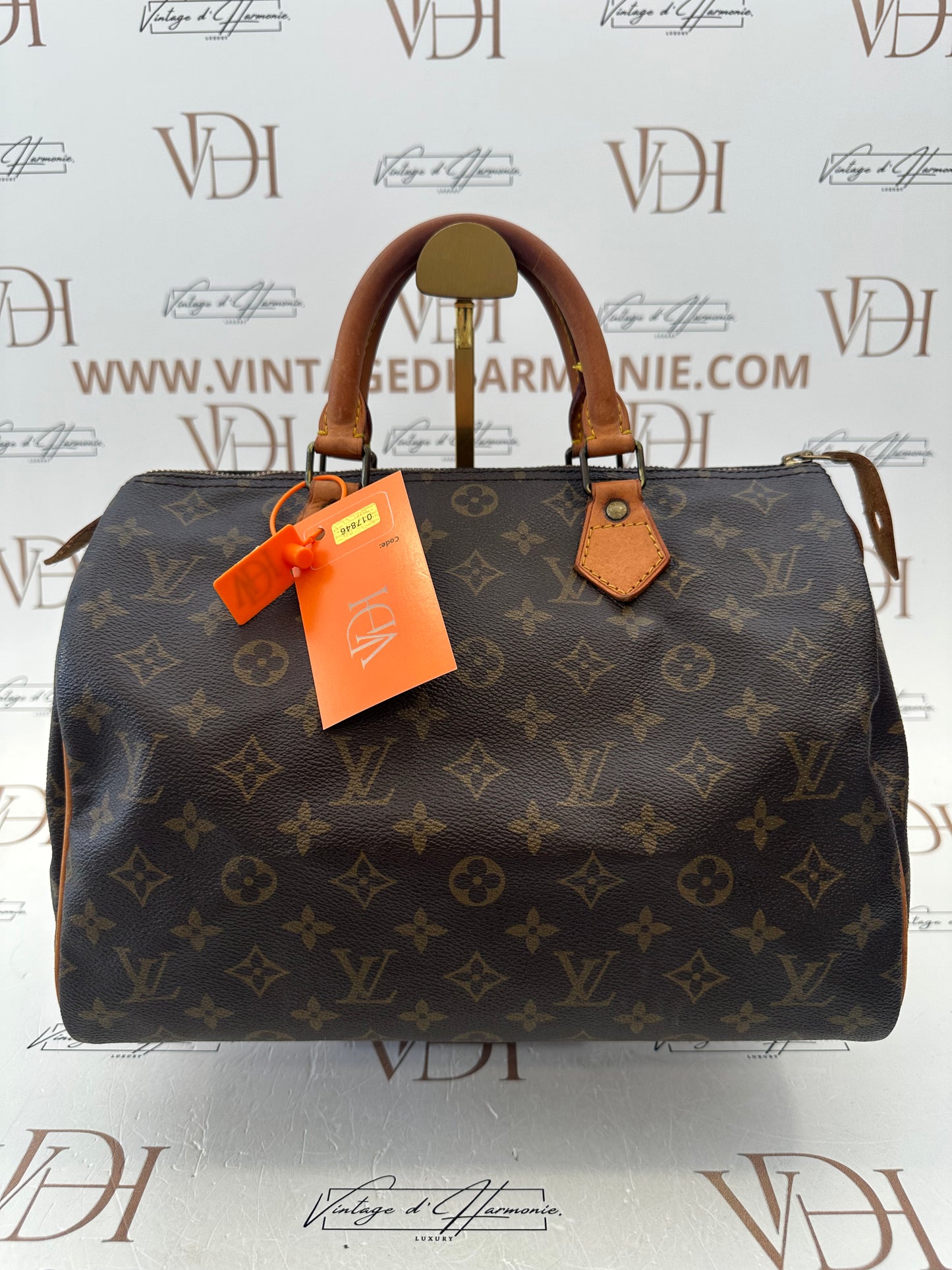 017846 - Louis Vuitton Speedy 30