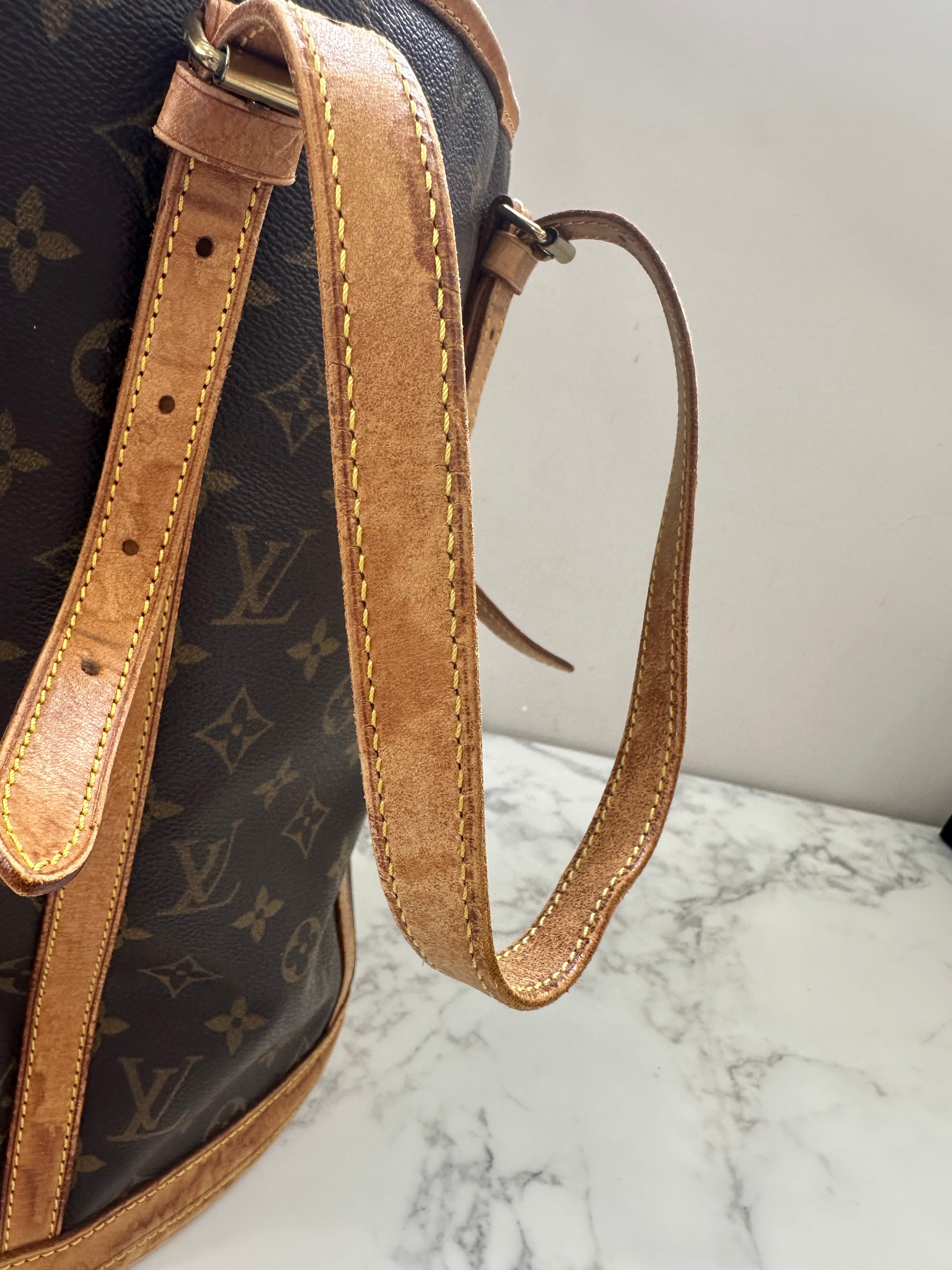 Louis Vuitton Bucket GM