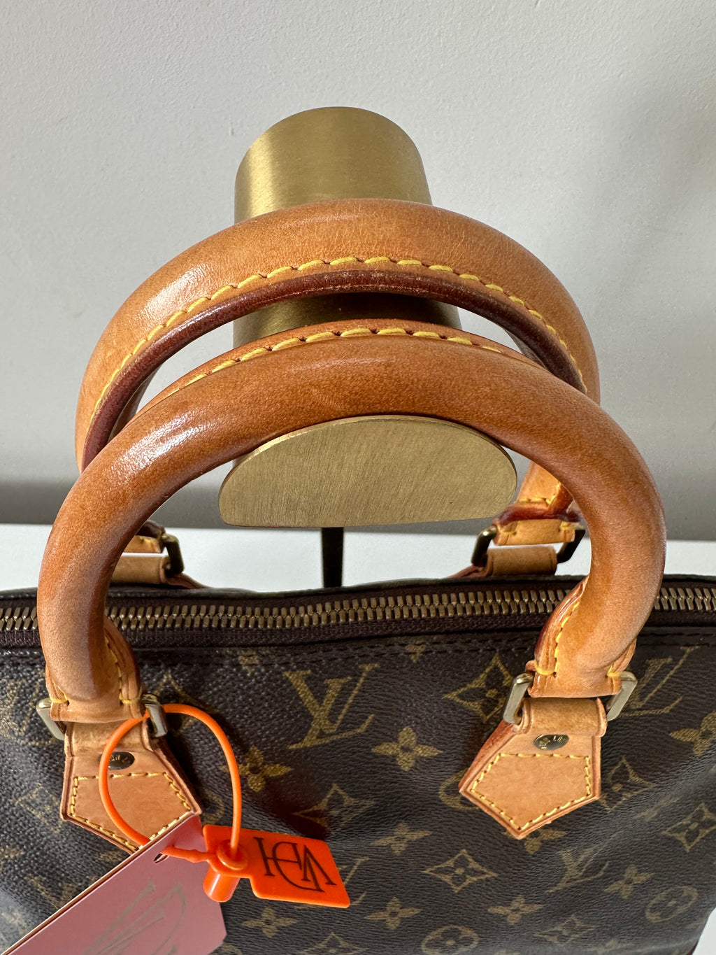 Louis Vuitton Alma