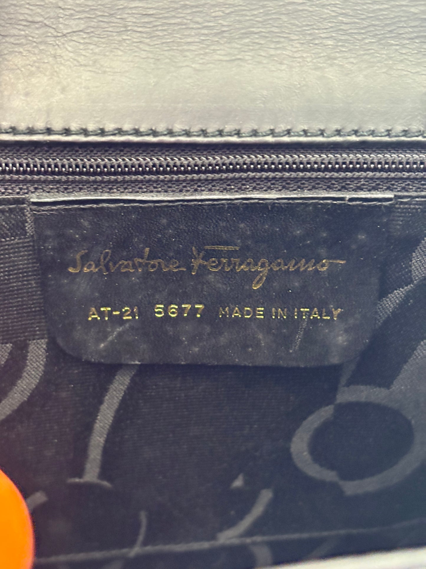 017239 - Salvatore Ferragamo Vara