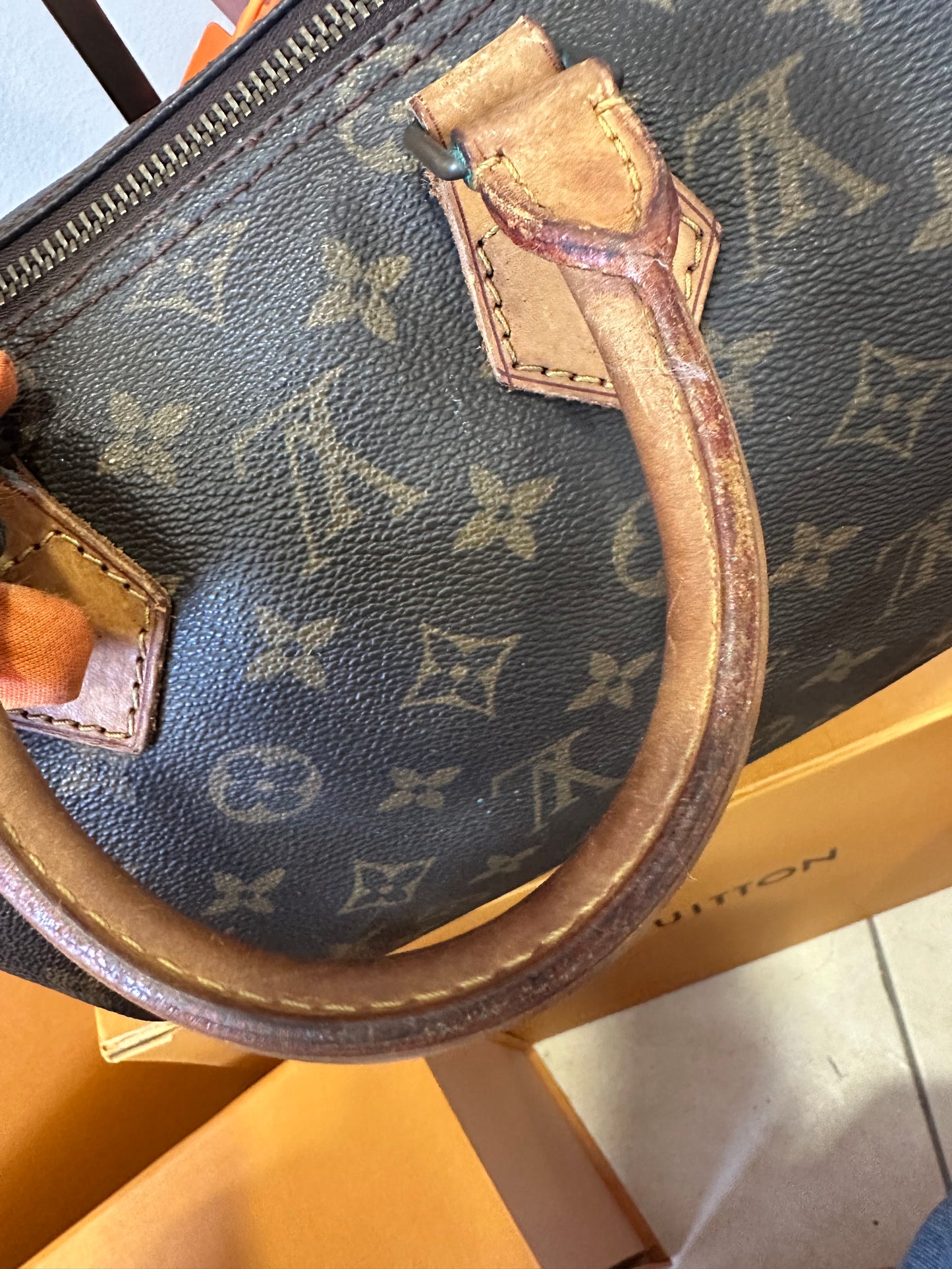 Louis Vuitton Speedy 25