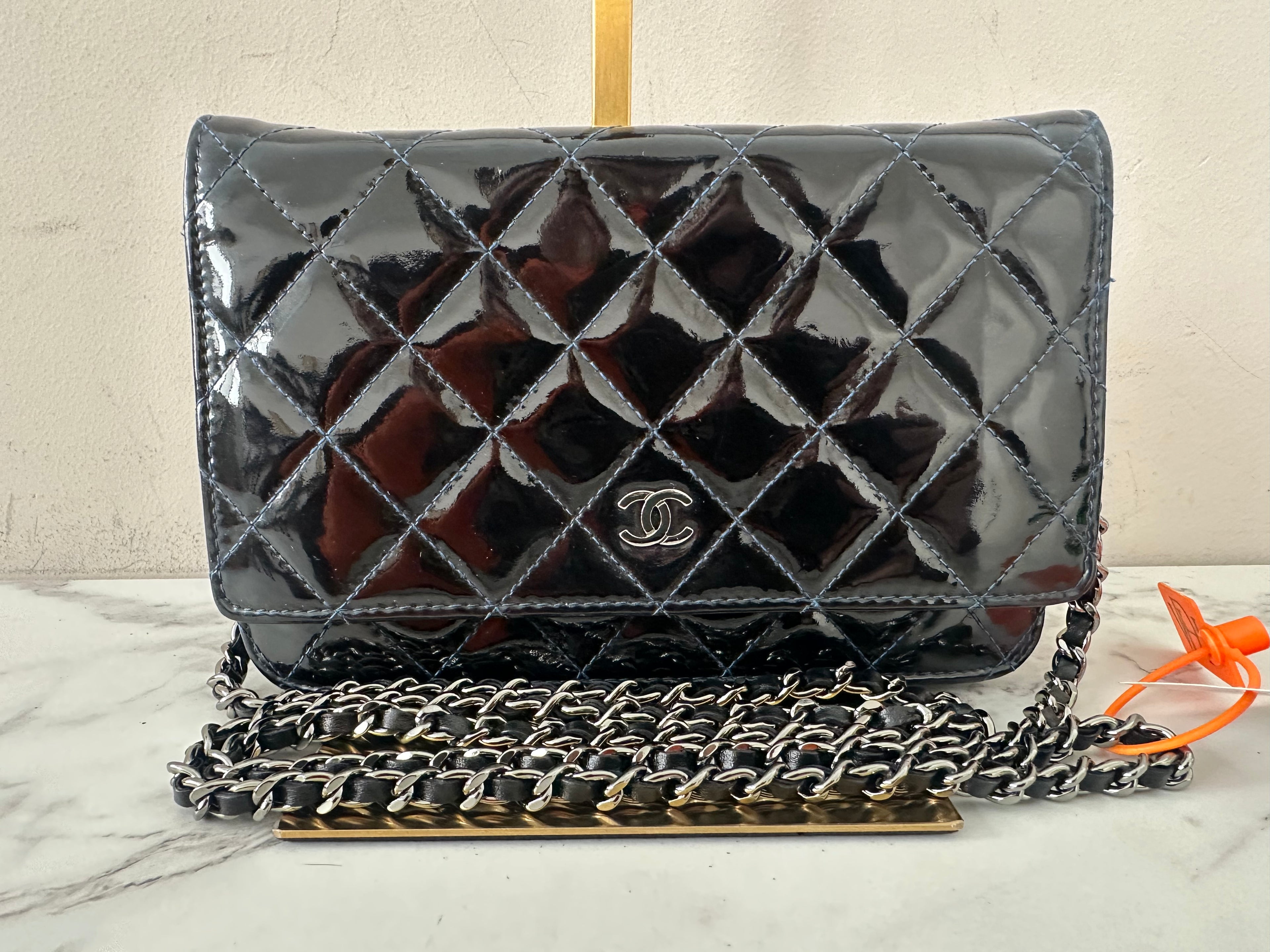 Chanel Woc 17