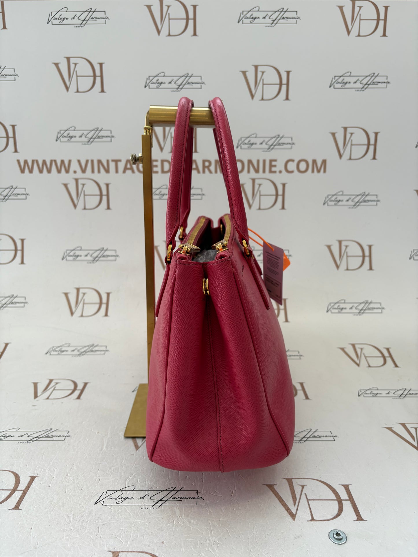 200888 - Prada Galleria