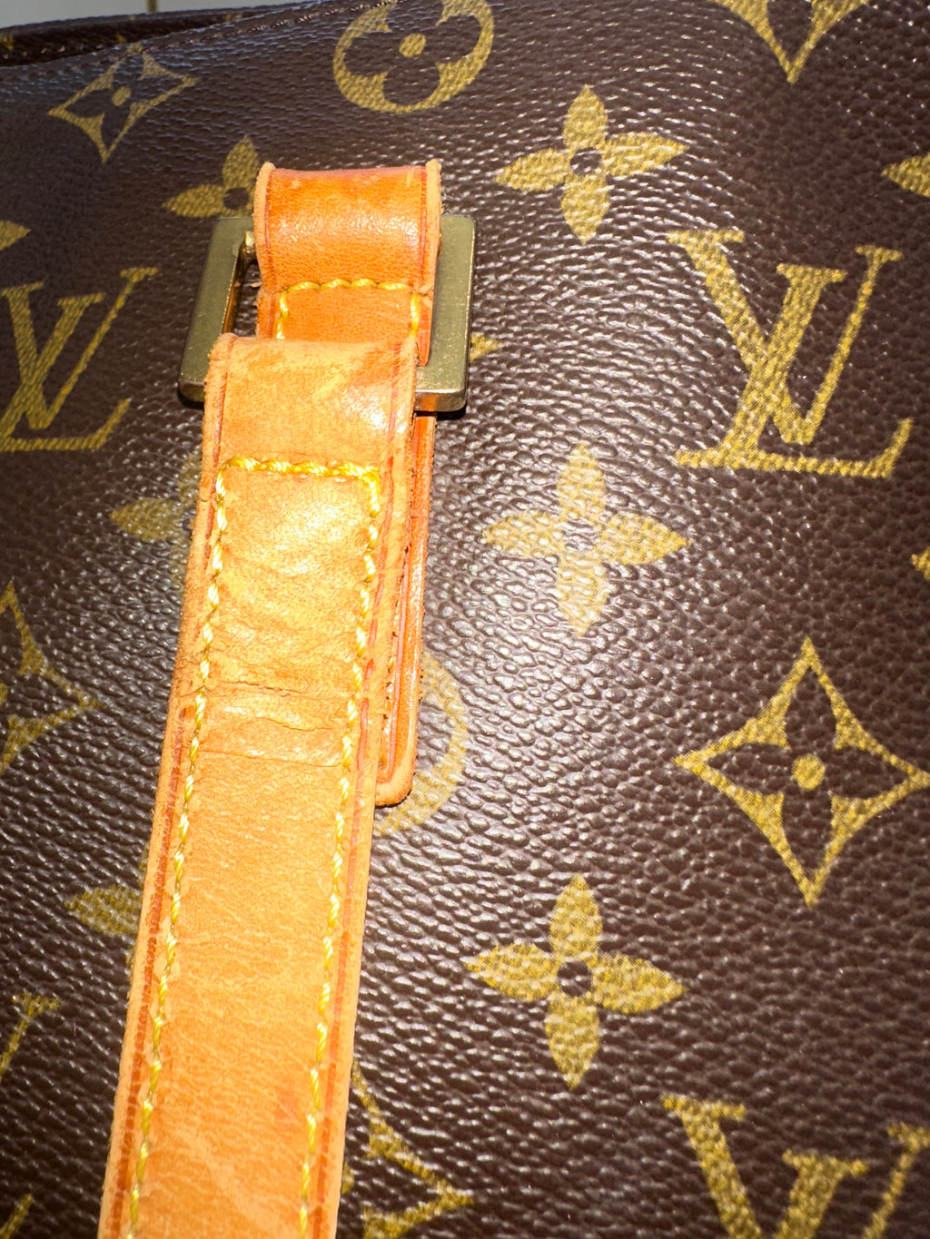 Louis Vuitton Cabas Mezzo