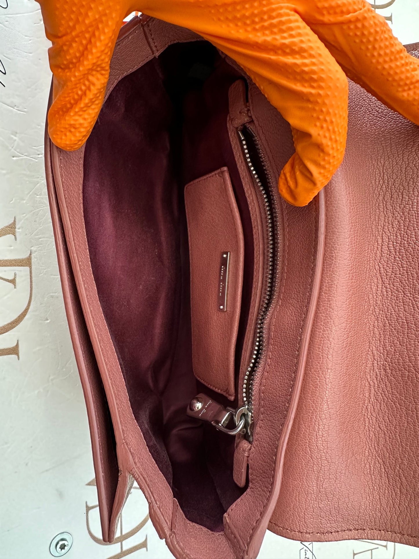 382810 - Miu Miu