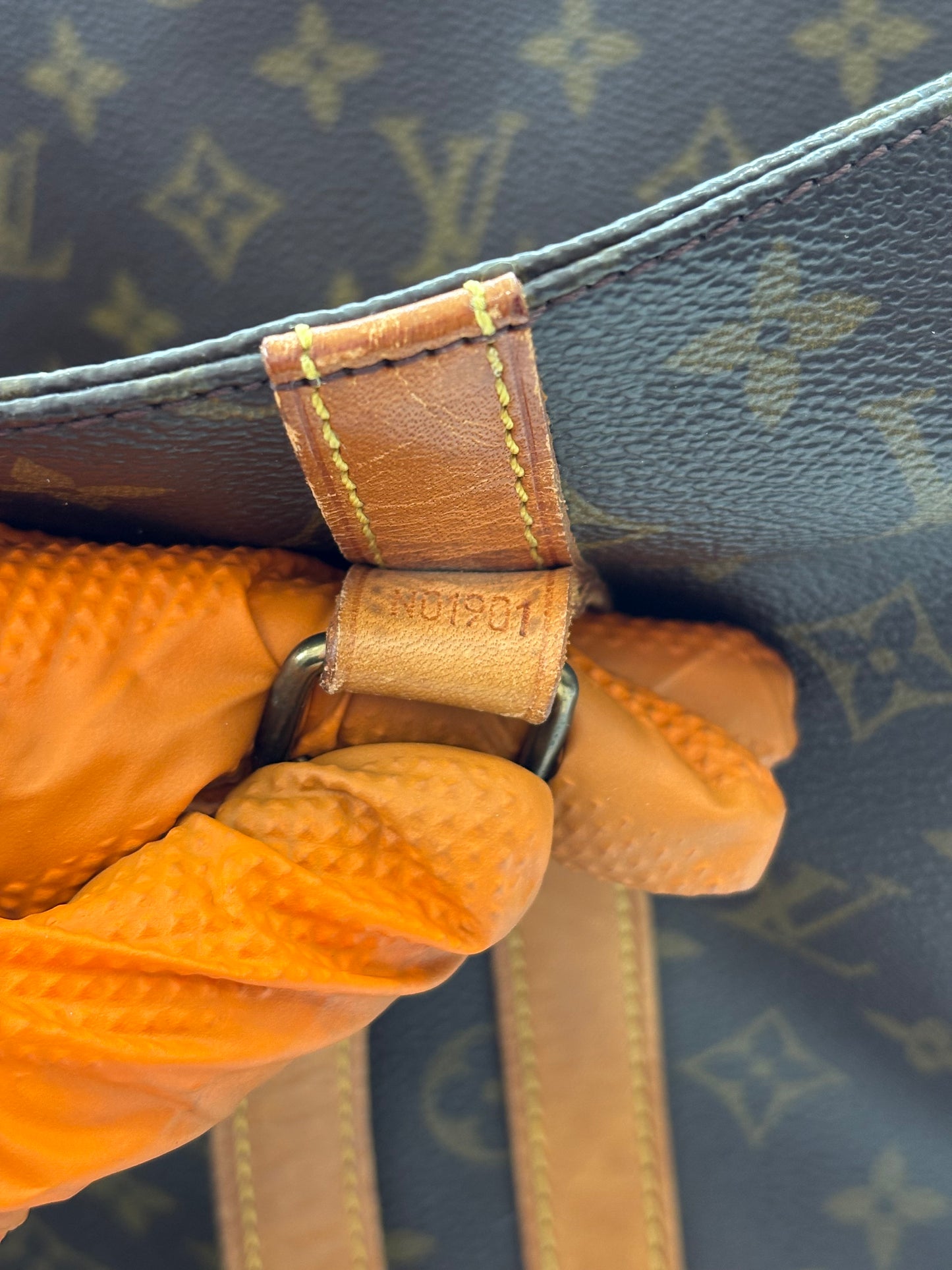 019008 - Louis Vuitton Sac Shopping