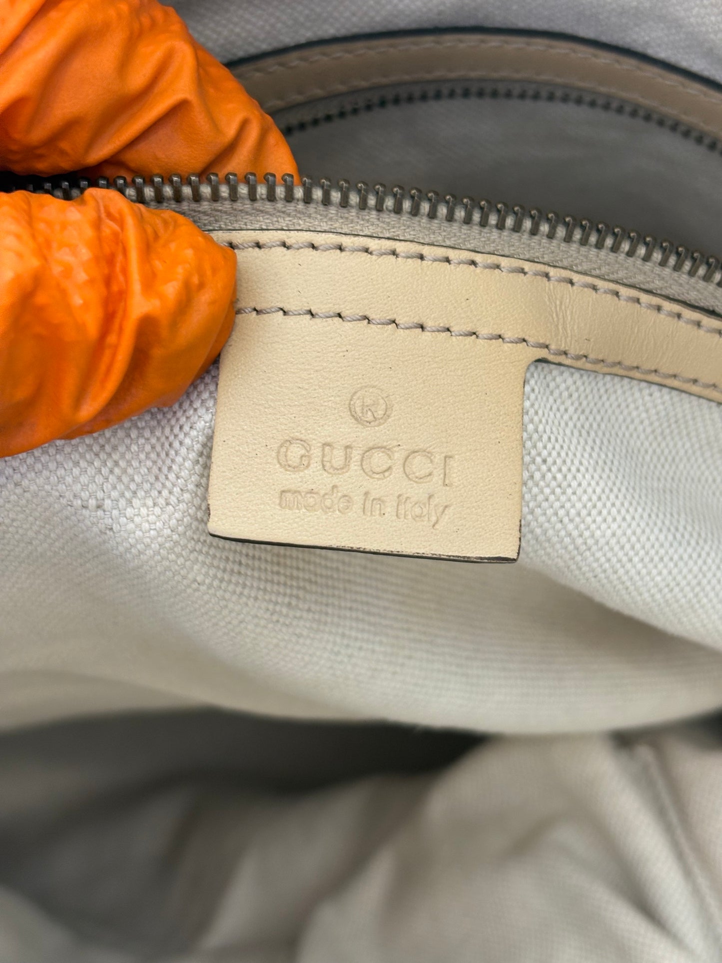 201441 - Gucci Beige