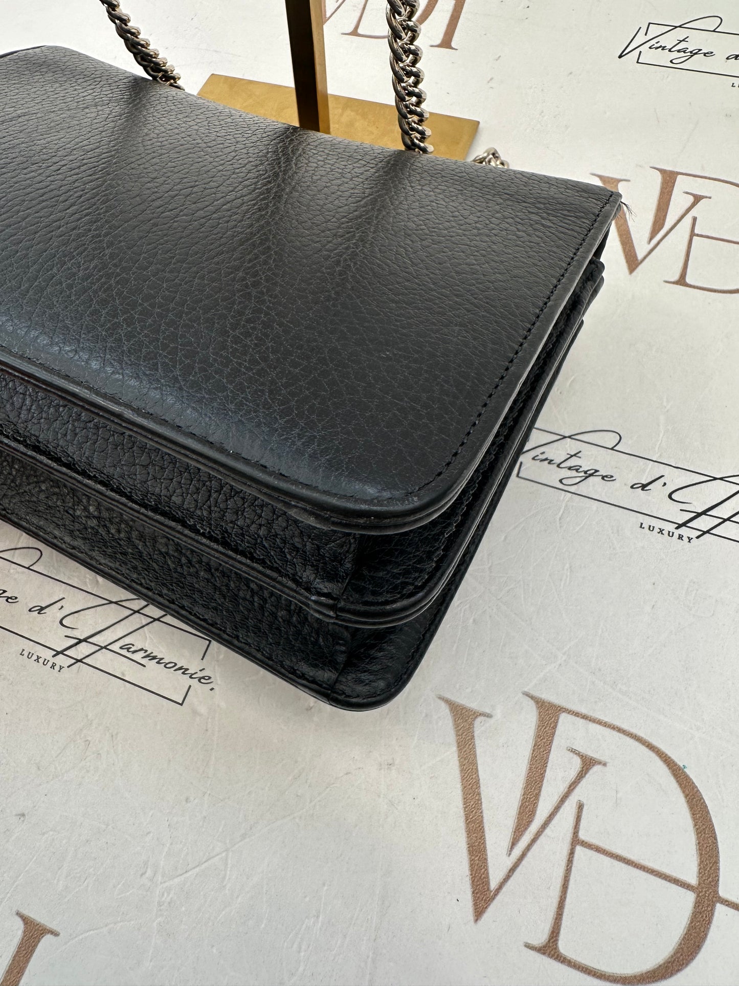 382996 - Gucci Interlocking
