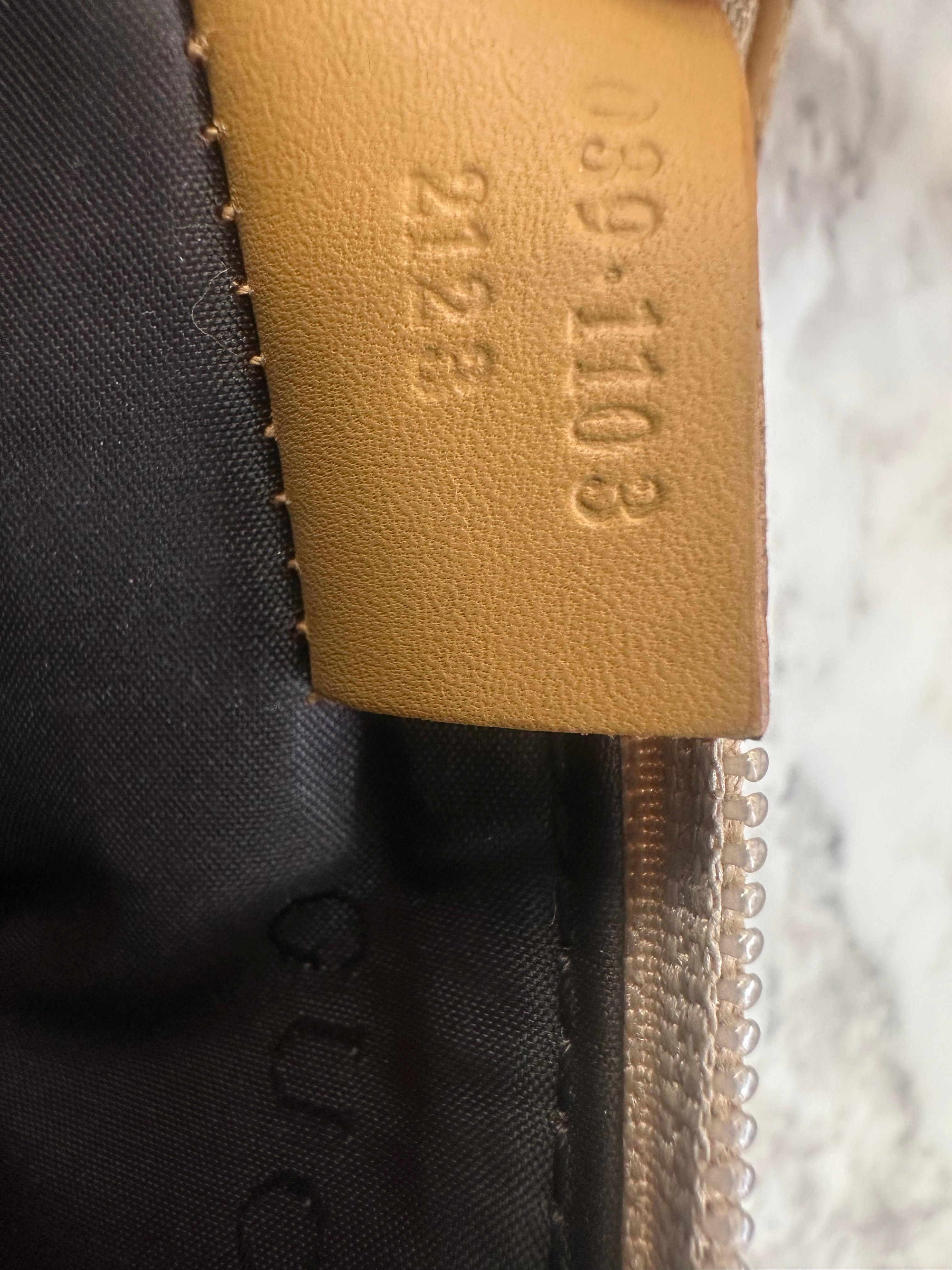 Gucci Pochette GG