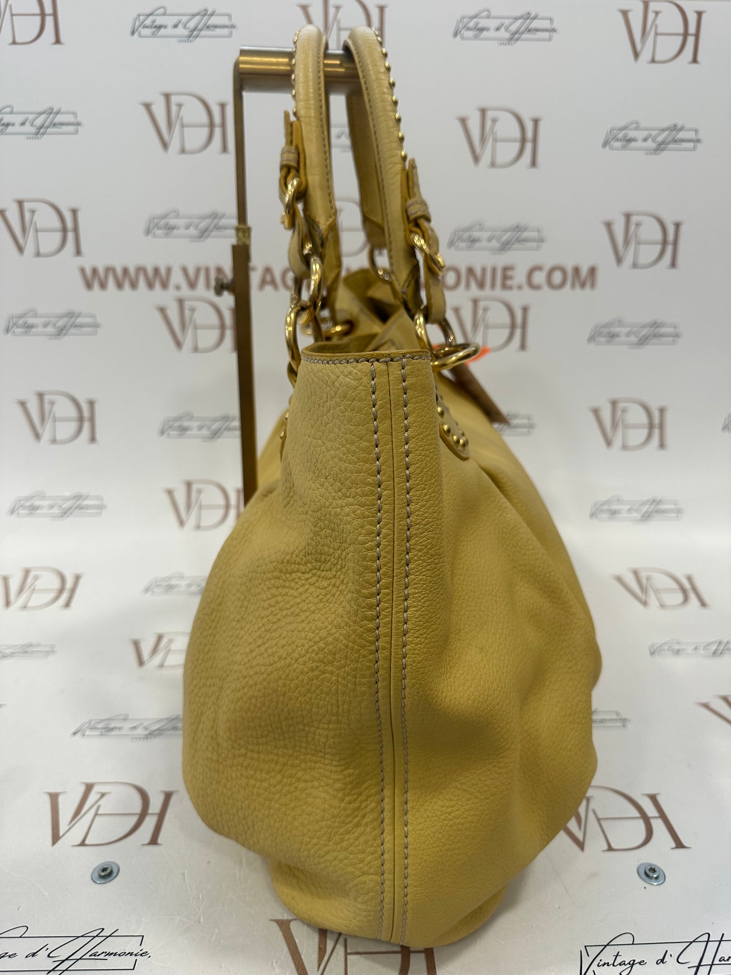 382926 - Miu Miu Yellow