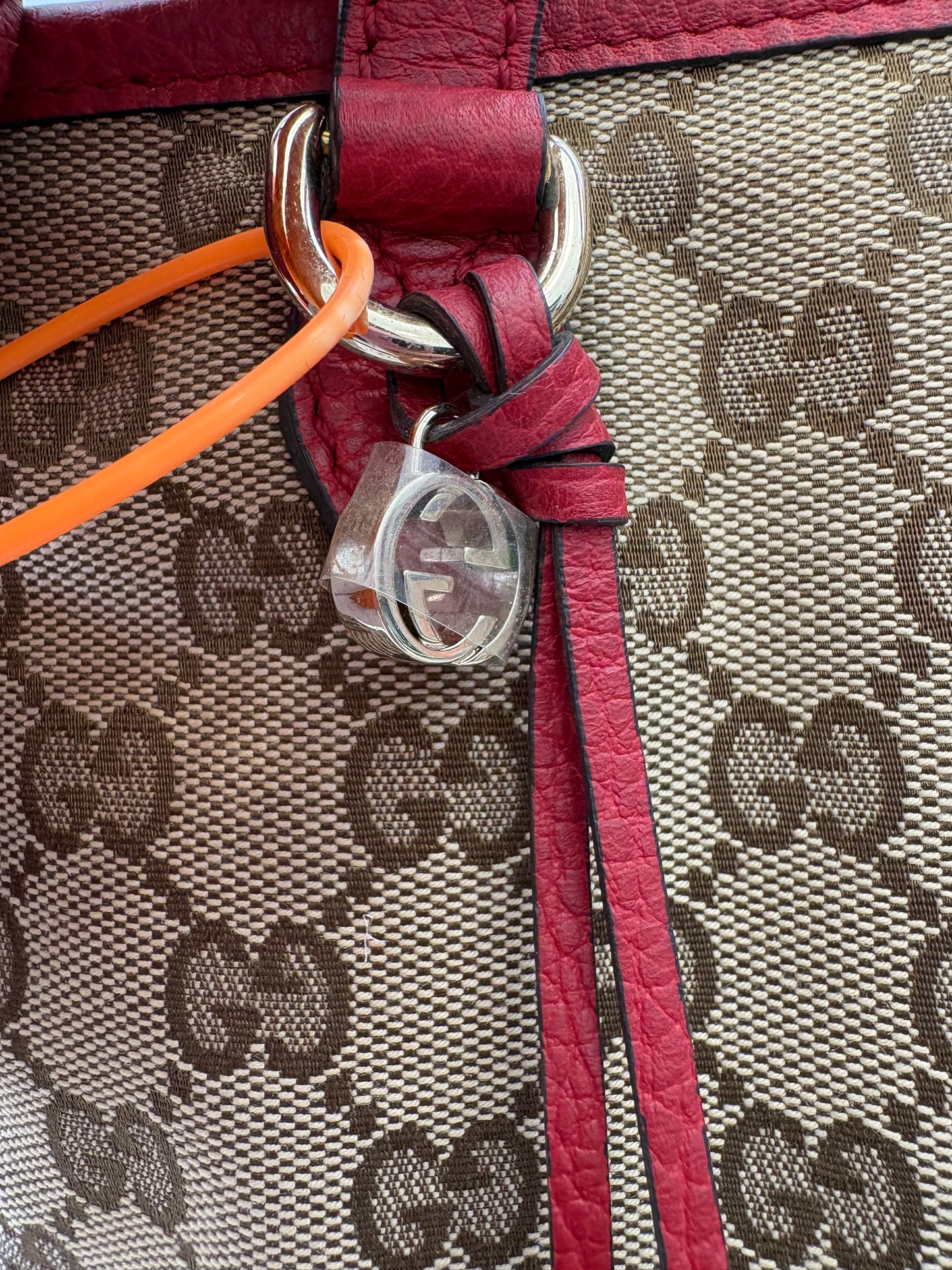 383276 - Gucci Bree Red