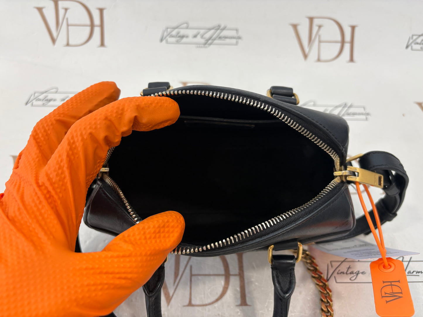 201087 - Saint Laurent Duffel 6