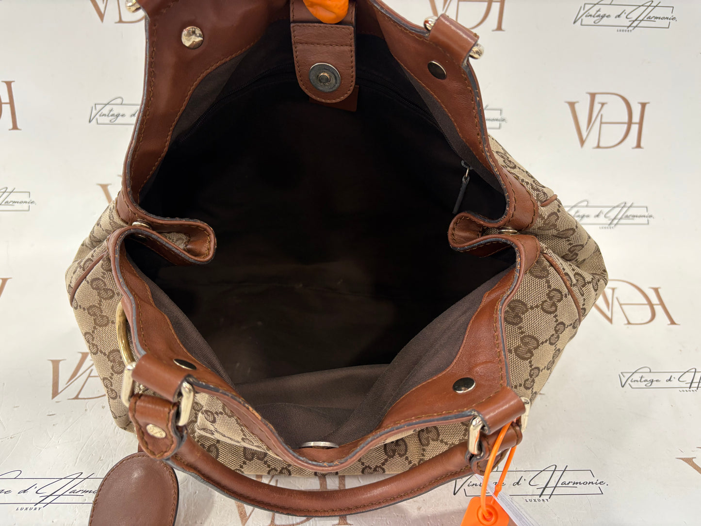 201640 - Gucci Sukey
