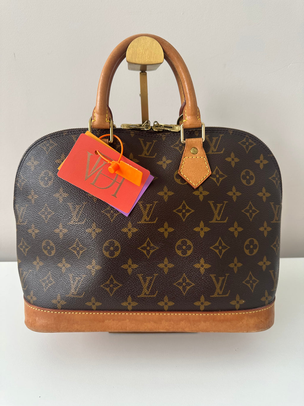 Louis Vuitton Alma