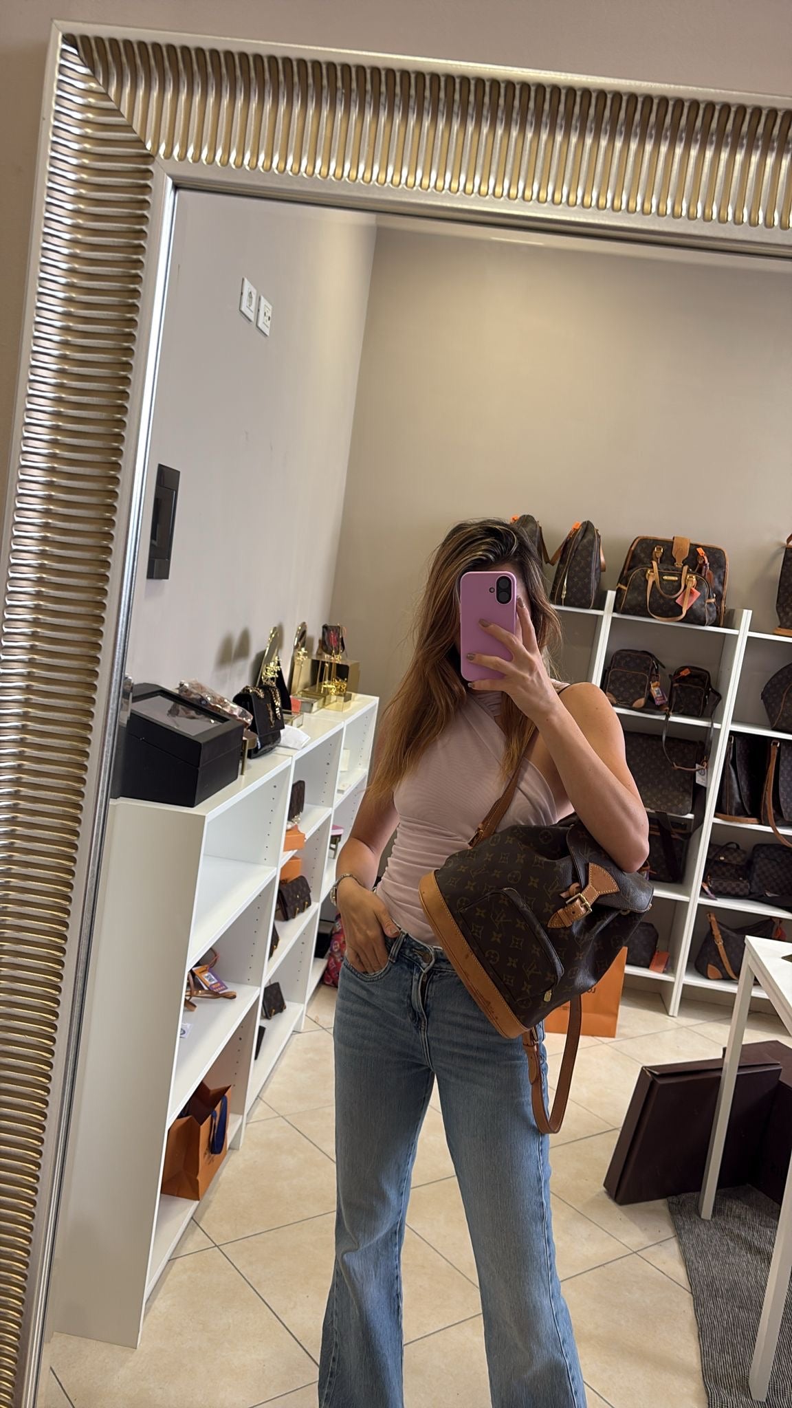 Louis Vuitton Montsouris MM