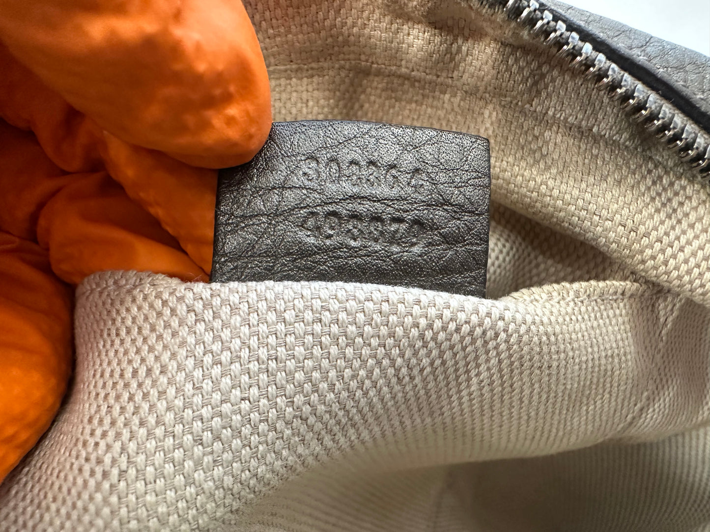 382466 - Gucci Soho