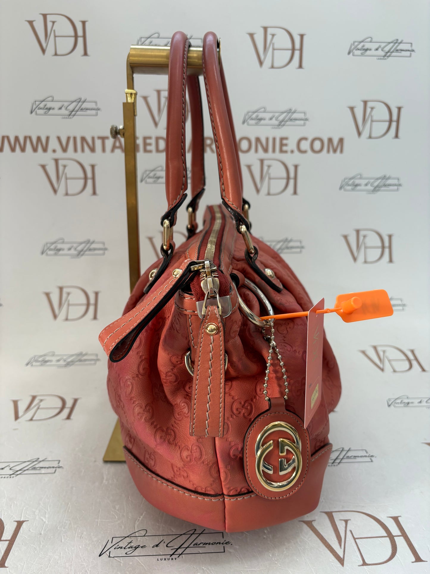 383174 - Gucci Sukey