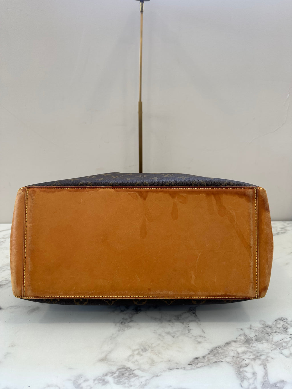 Louis Vuitton Cabas Mezzo