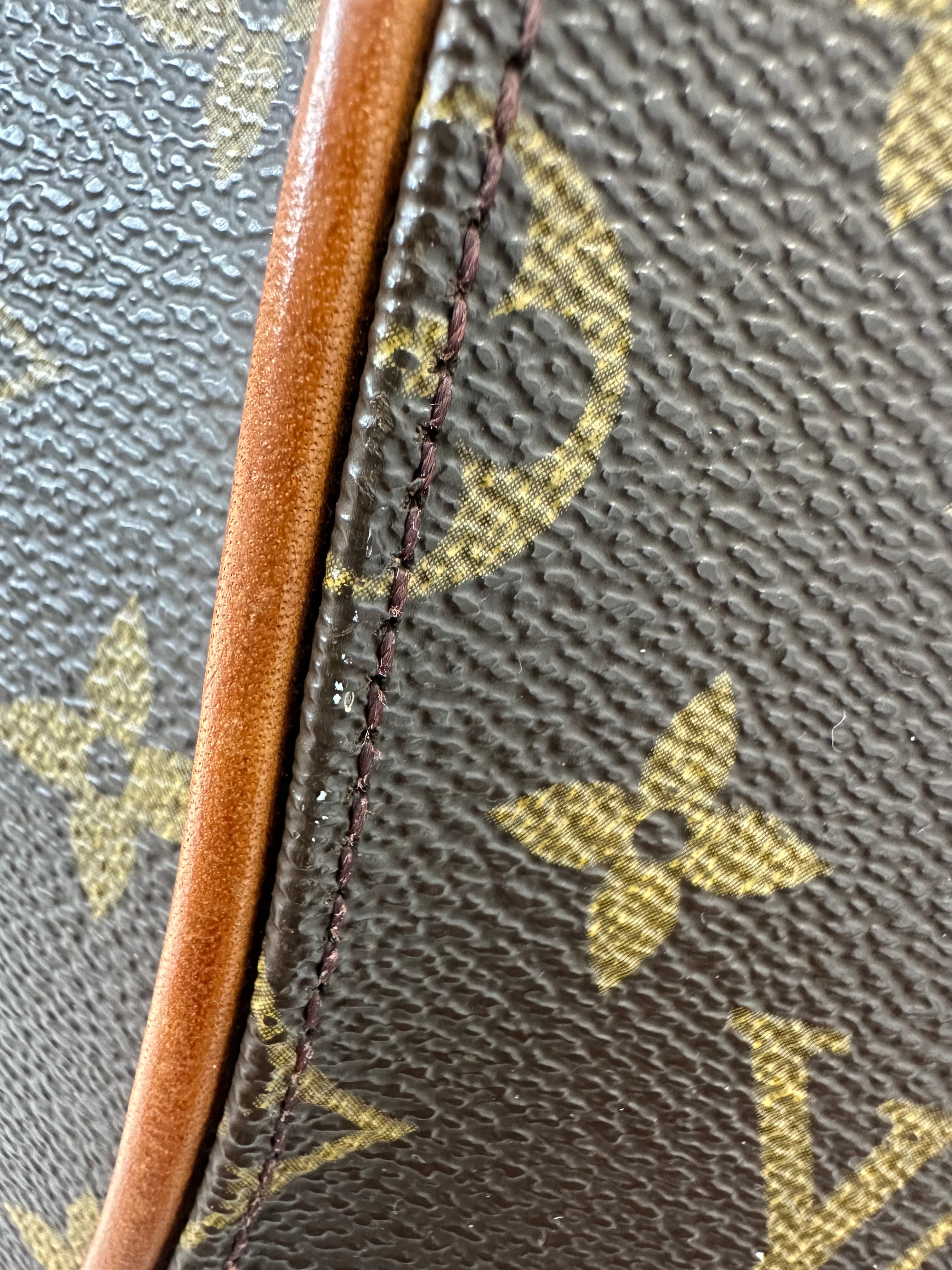 Louis Vuitton Ellipse MM