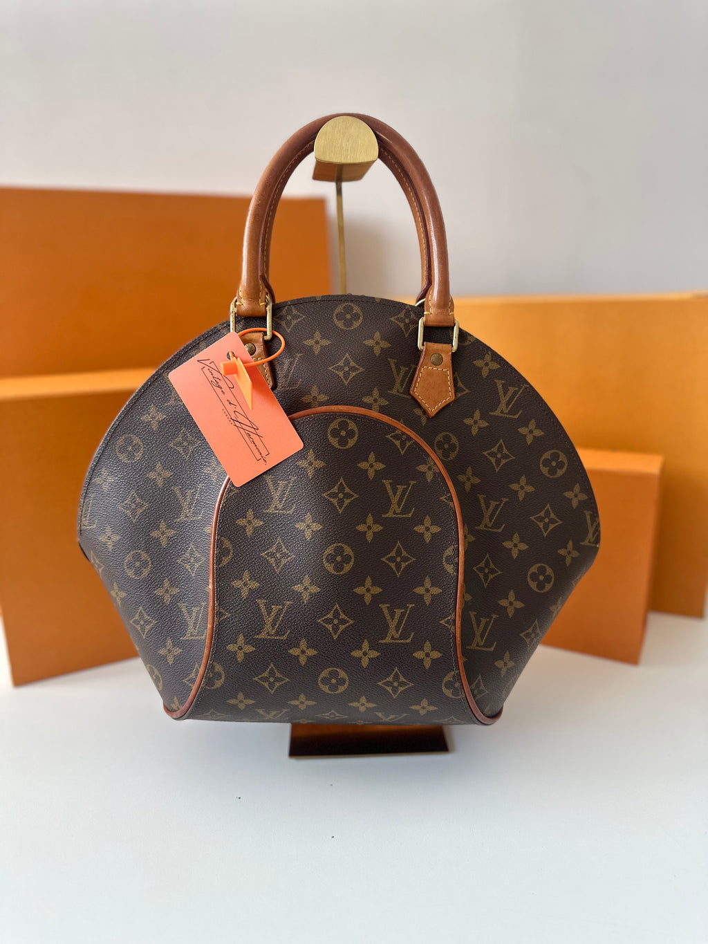 Louis Vuitton Ellipse MM