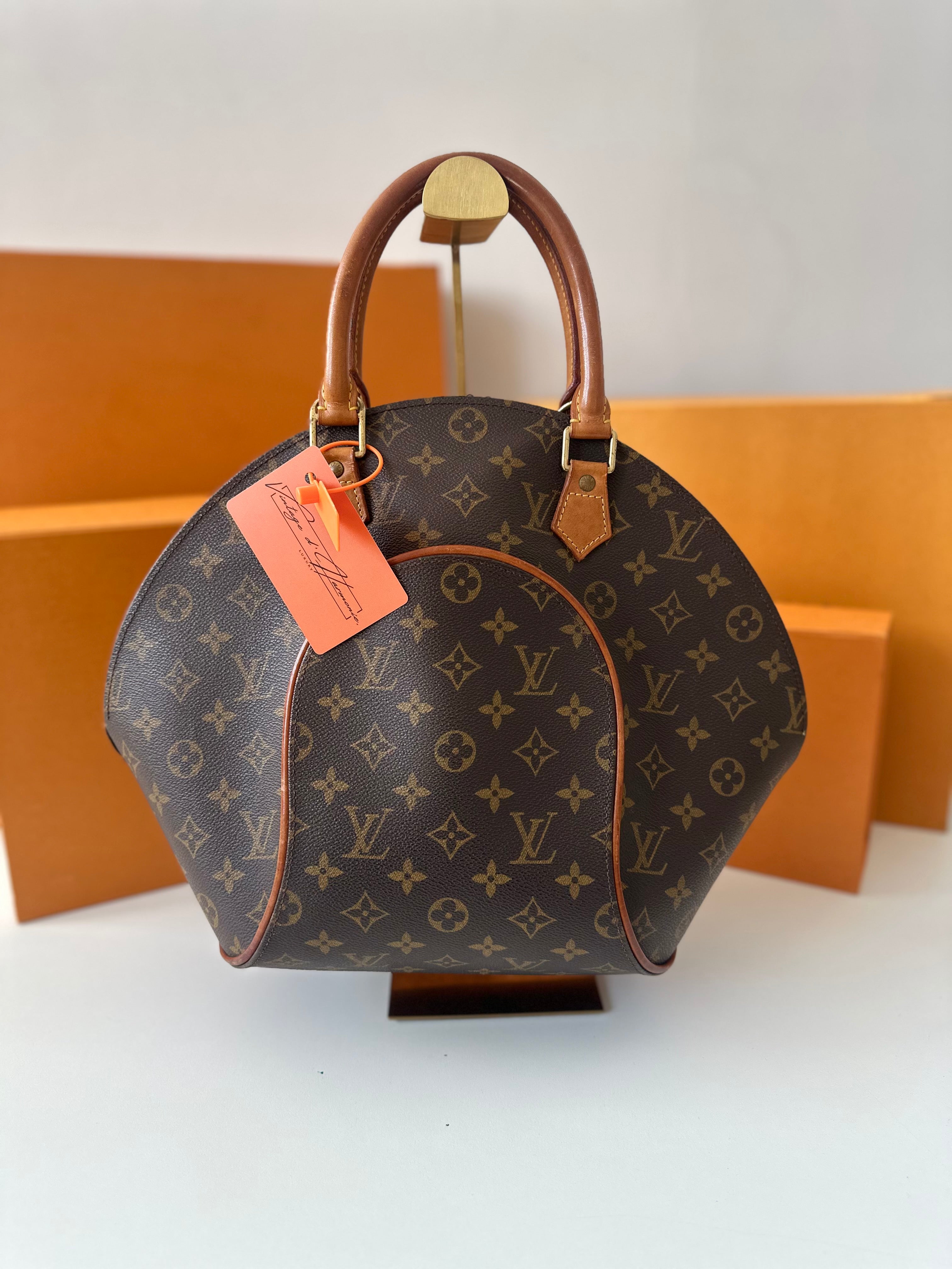 Louis Vuitton Ellipse MM