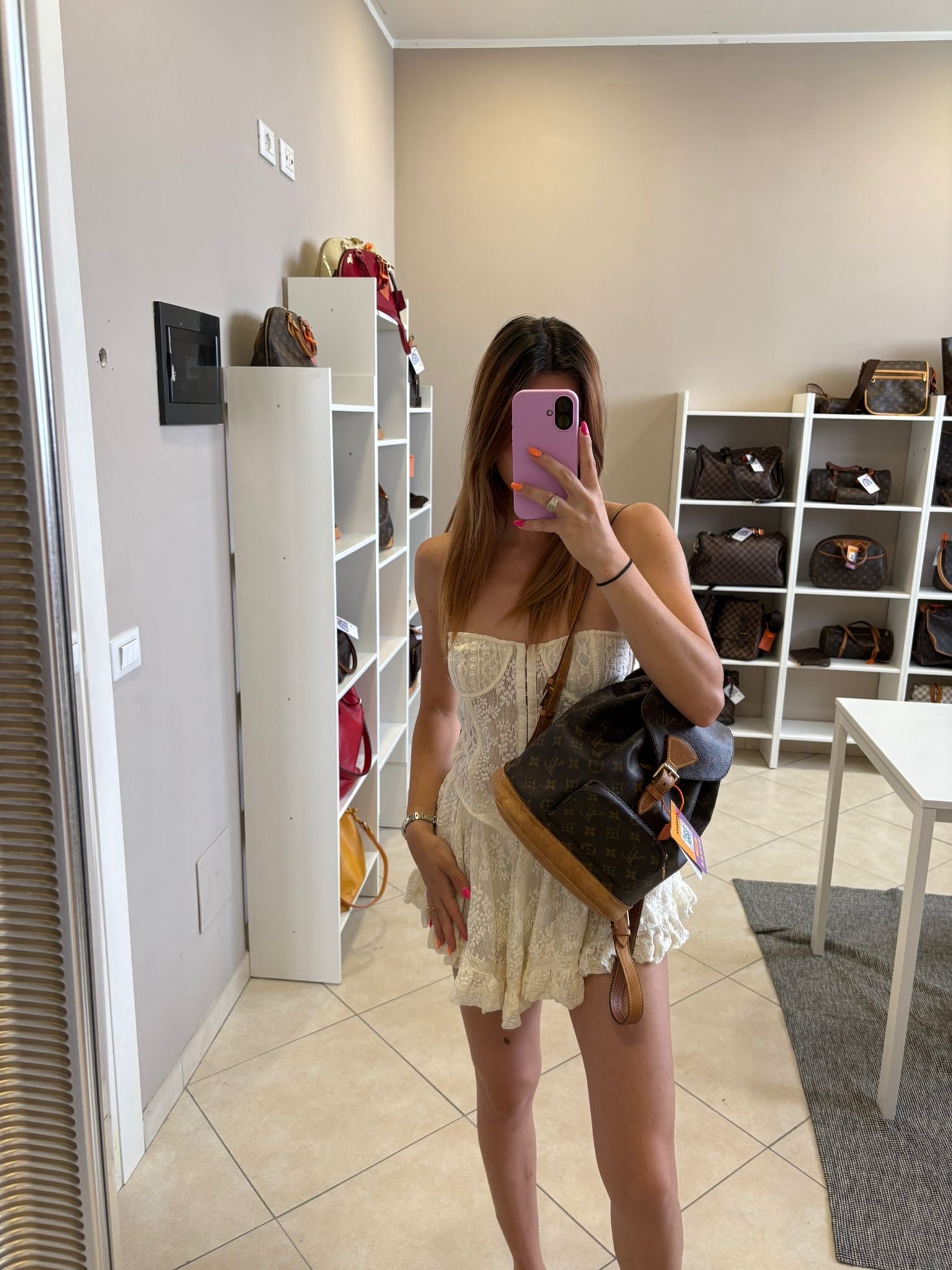 Louis Vuitton Montsouris MM