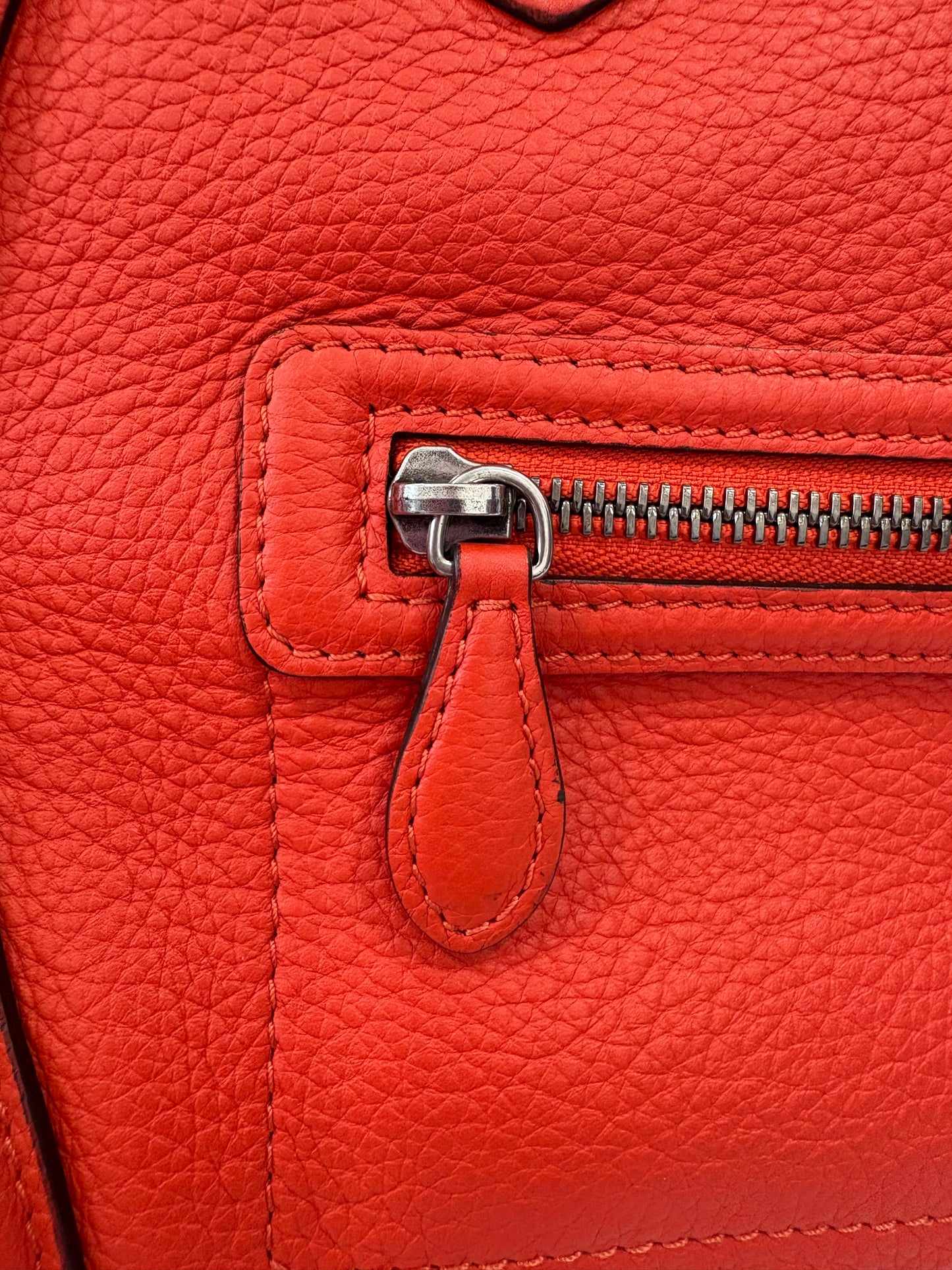 382908 - Céline Luggage