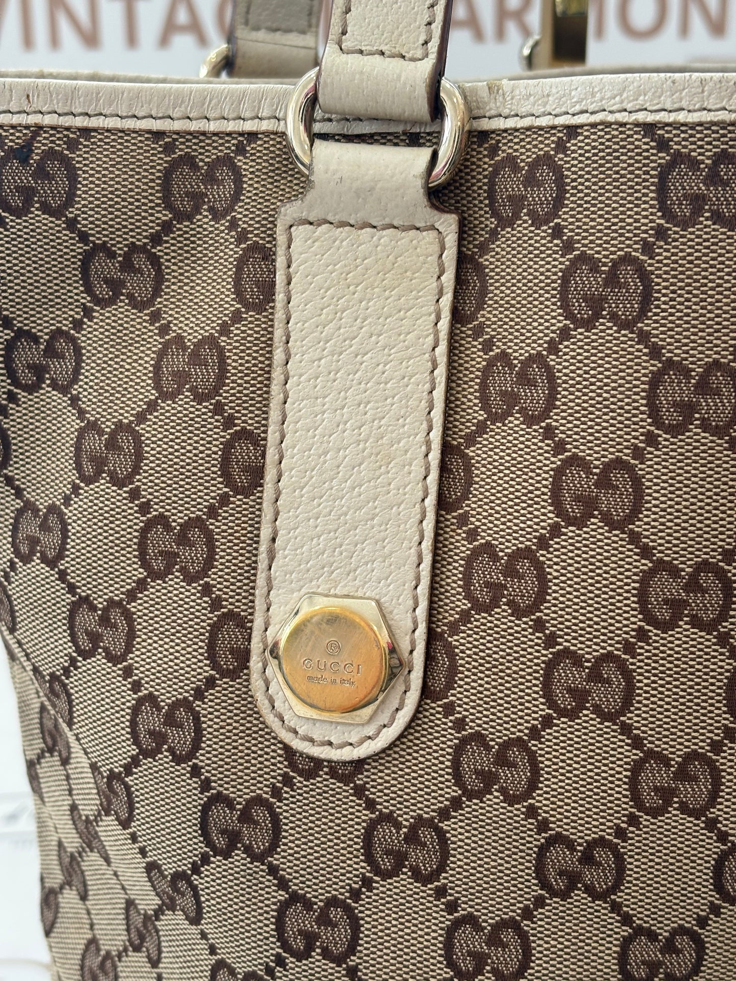 018185 - Gucci Tote Vertical