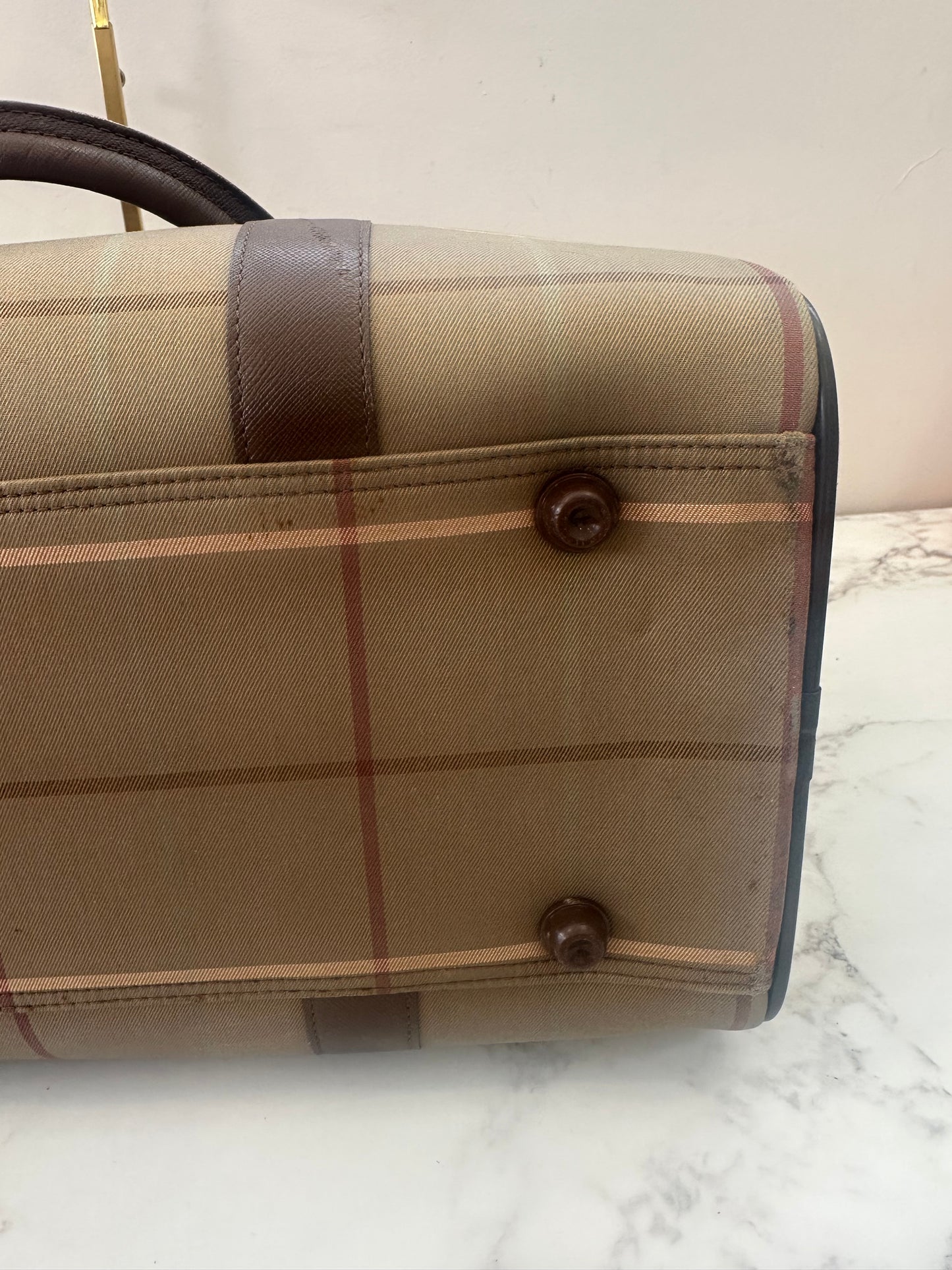Burberrys Boston Bag