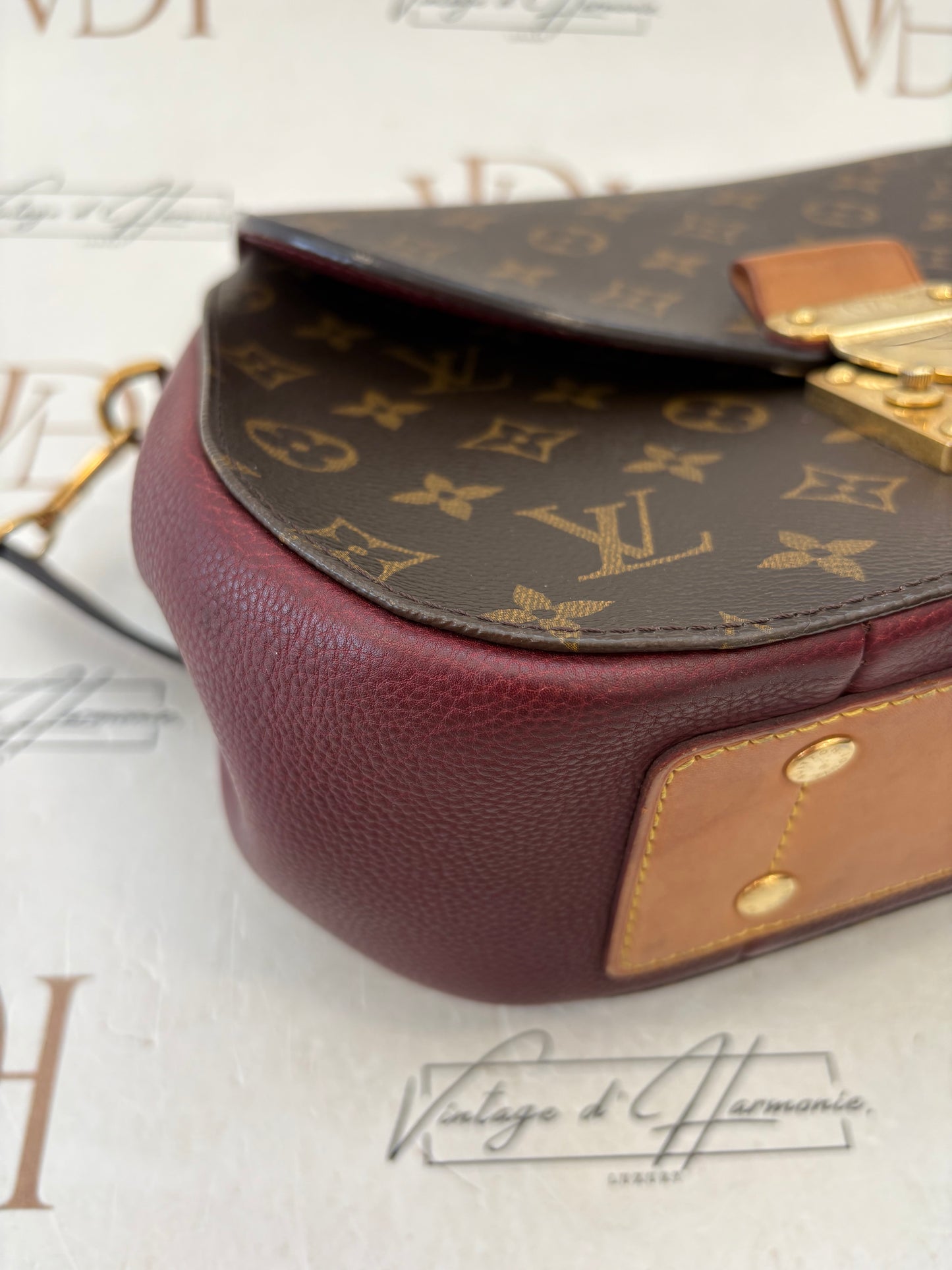 383506 - Louis Vuitton Eden