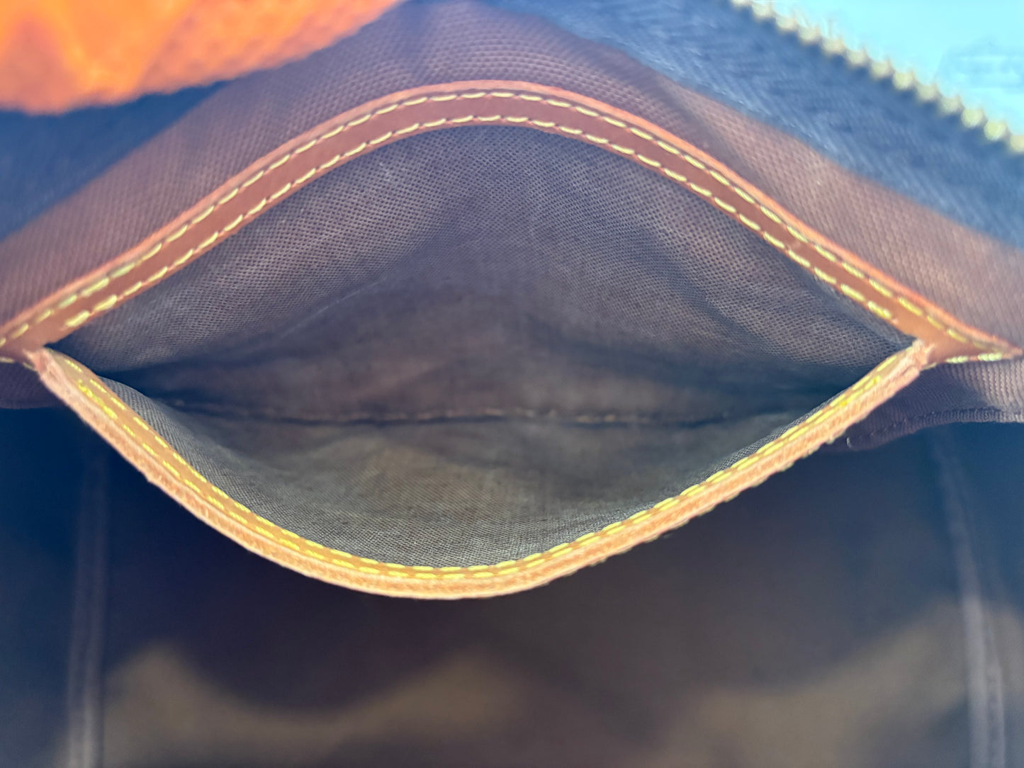 018815 - Louis Vuitton Speedy 30