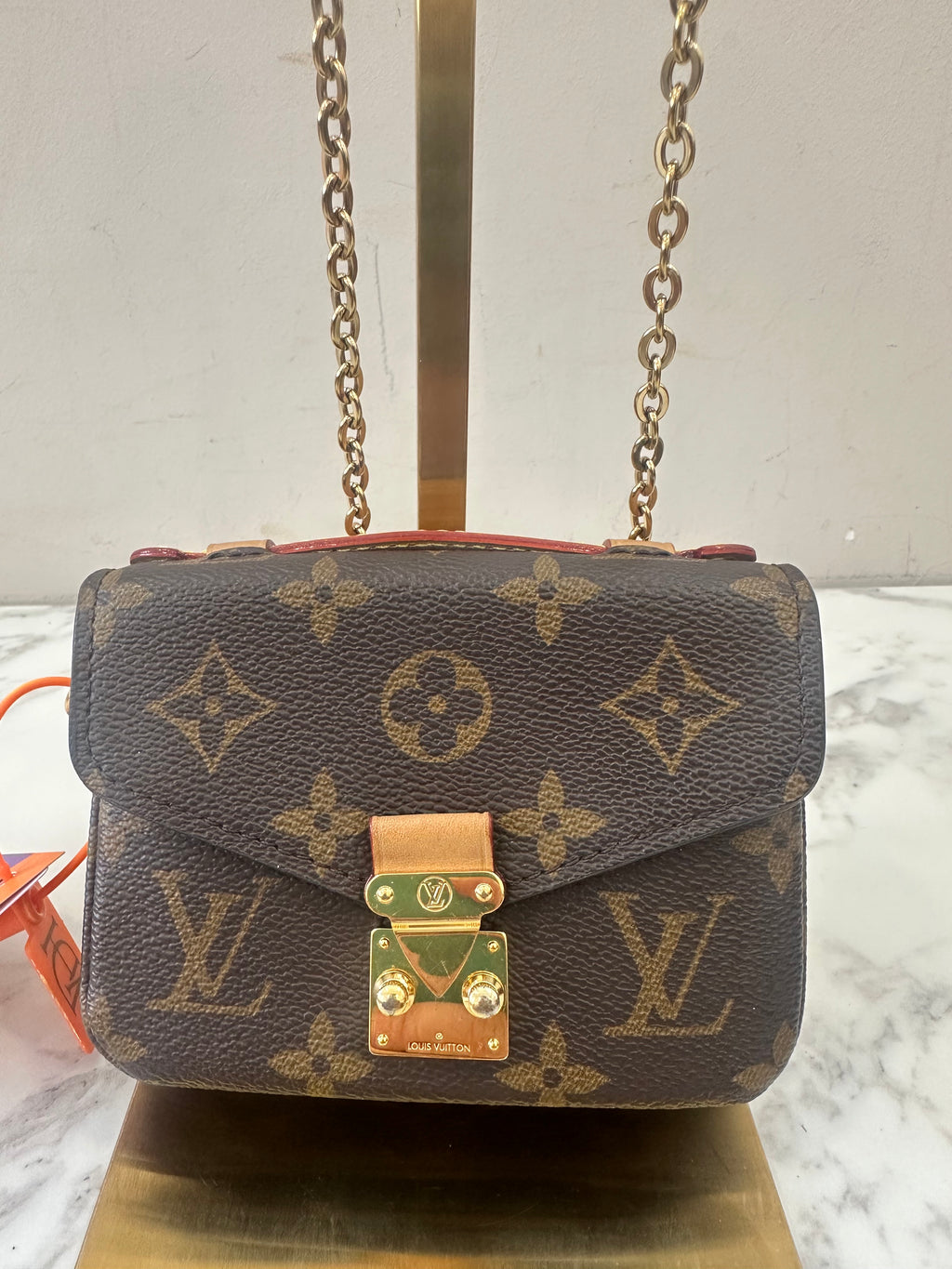 Louis Vuitton Pochette Metis