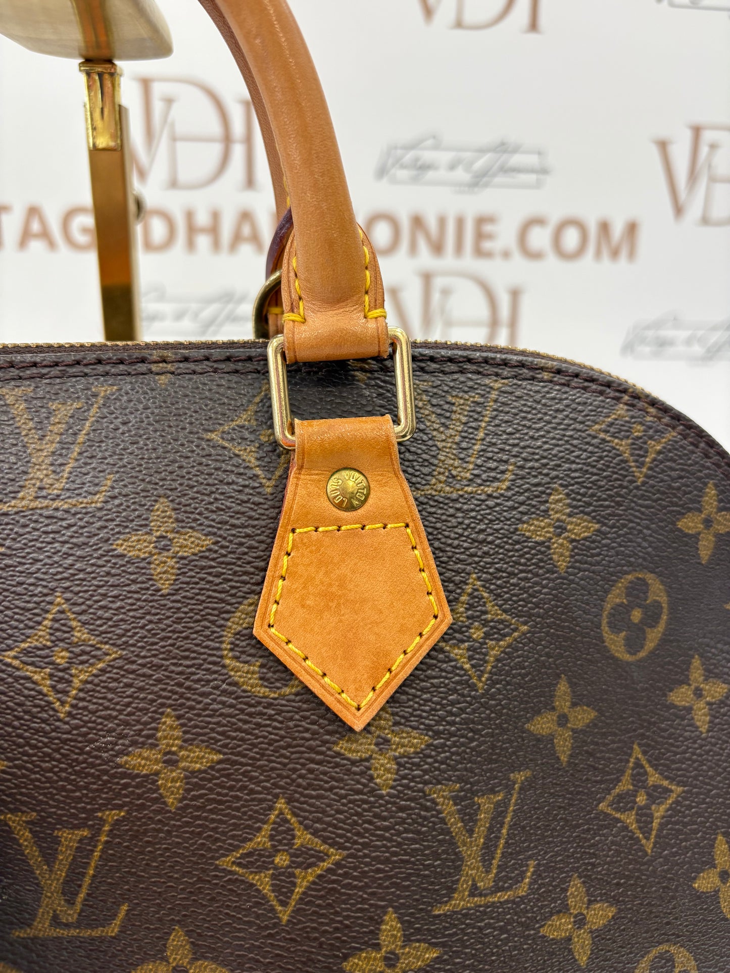 018892 - Louis Vuitton Alma