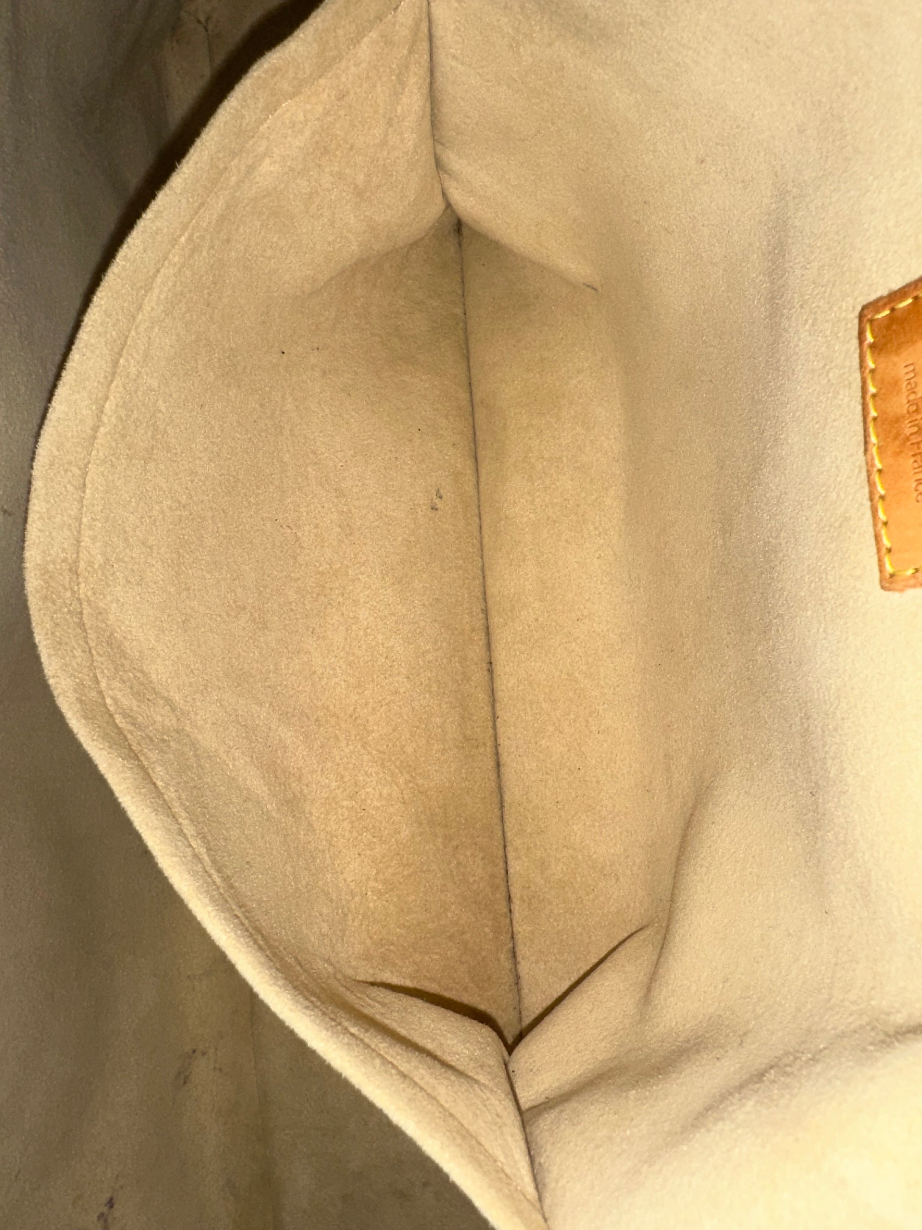 Louis Vuitton Manhattan GM