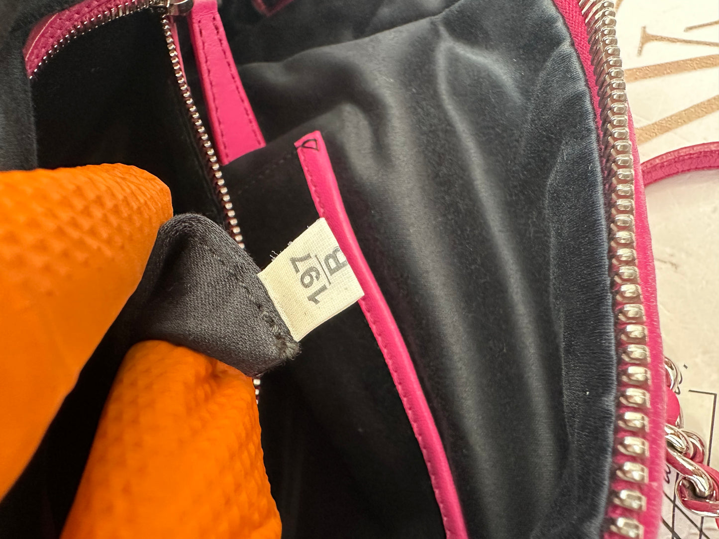 382670 - Miu Miu