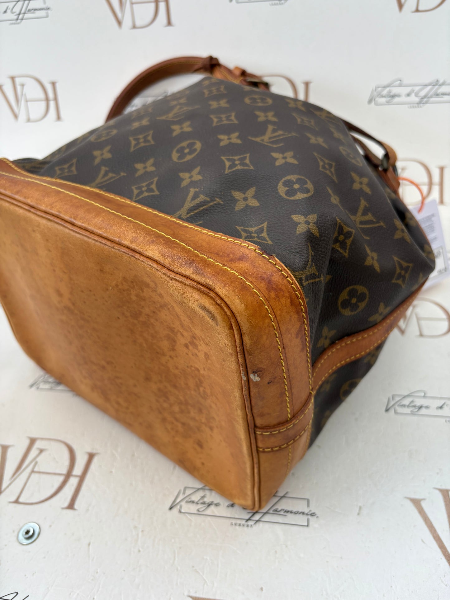 018290 - Louis Vuitton Noé