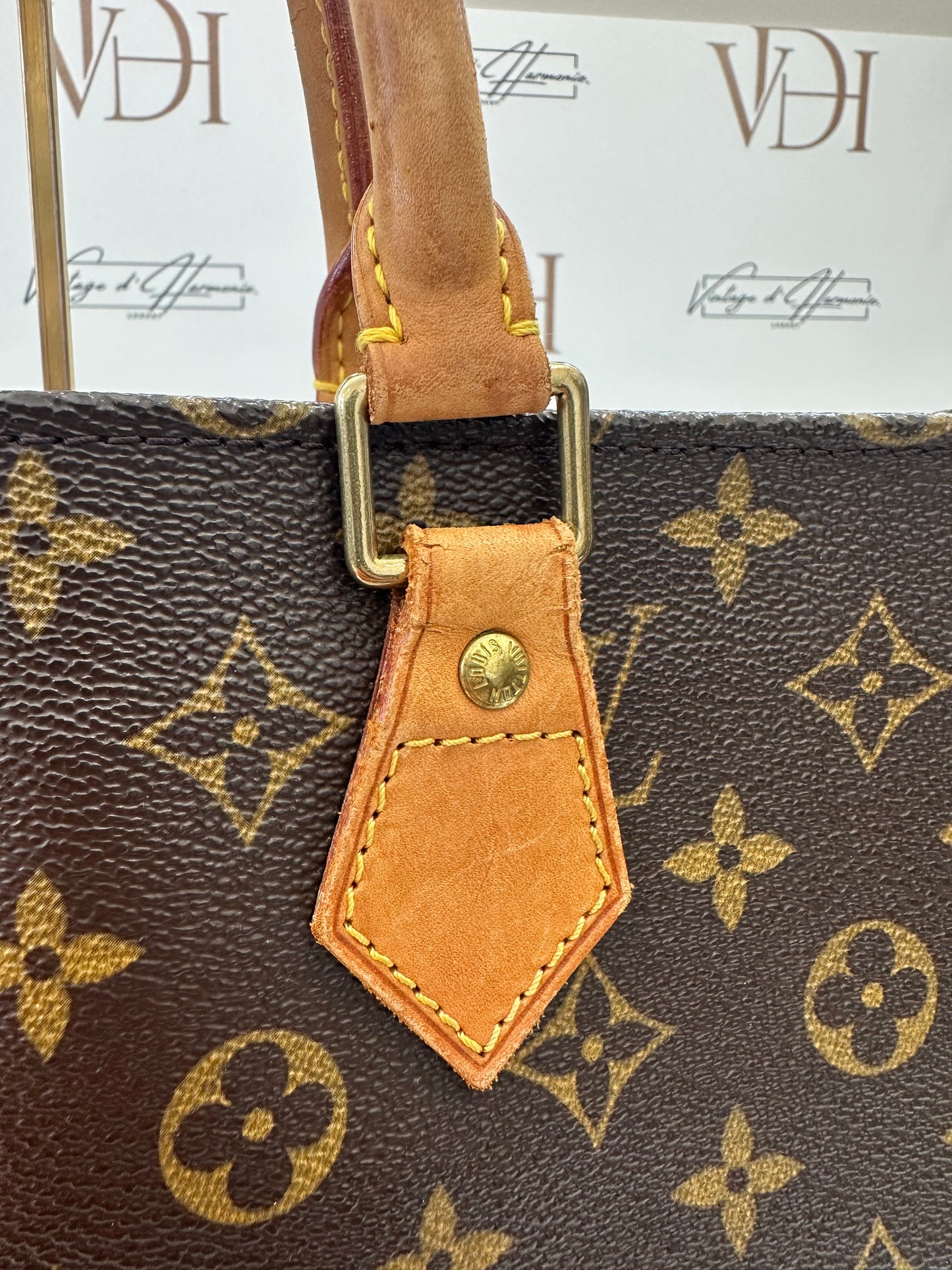 017905 - Louis Vuitton Sac Plat