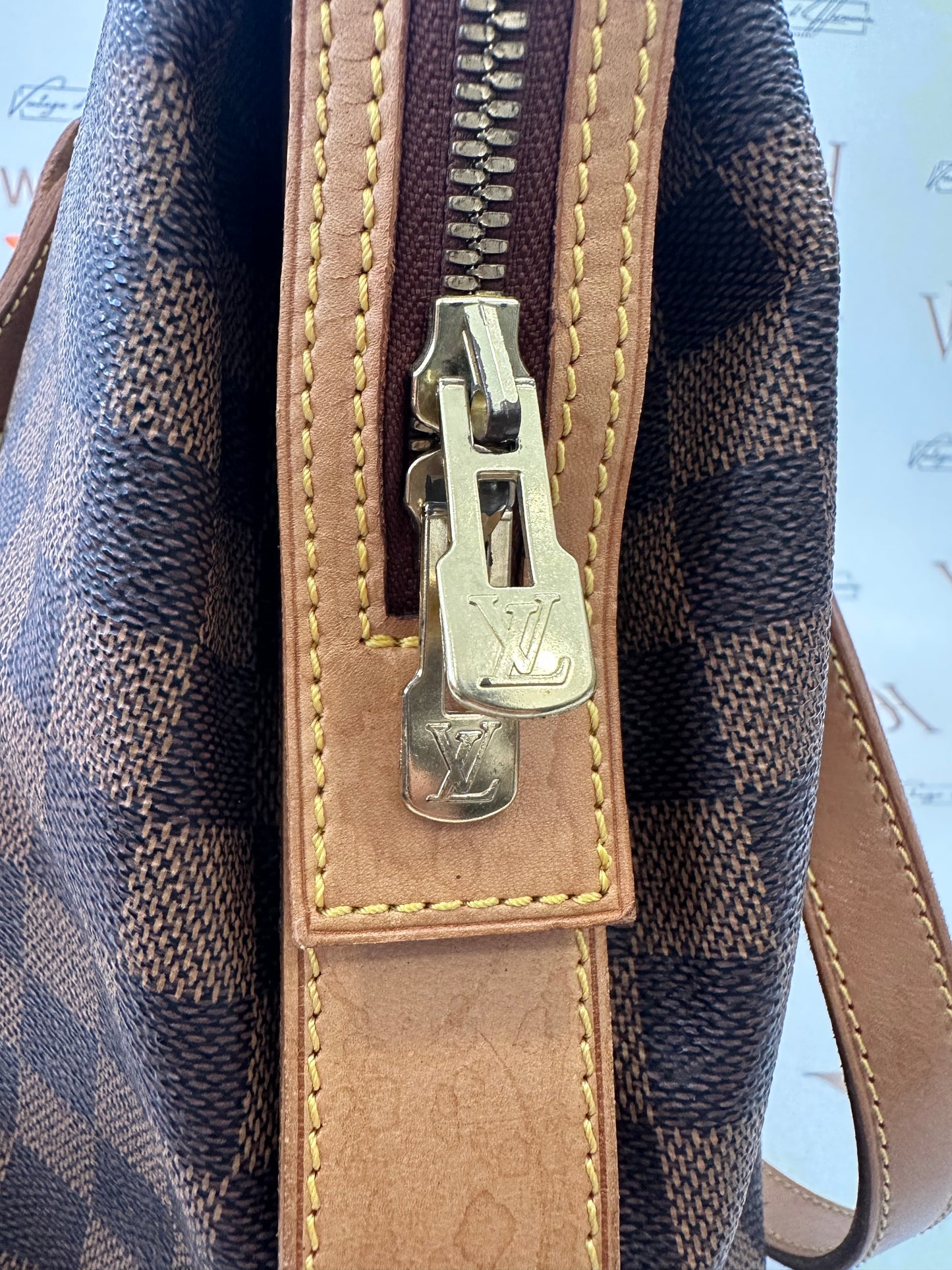 017744 - Louis Vuitton Damier Colombine