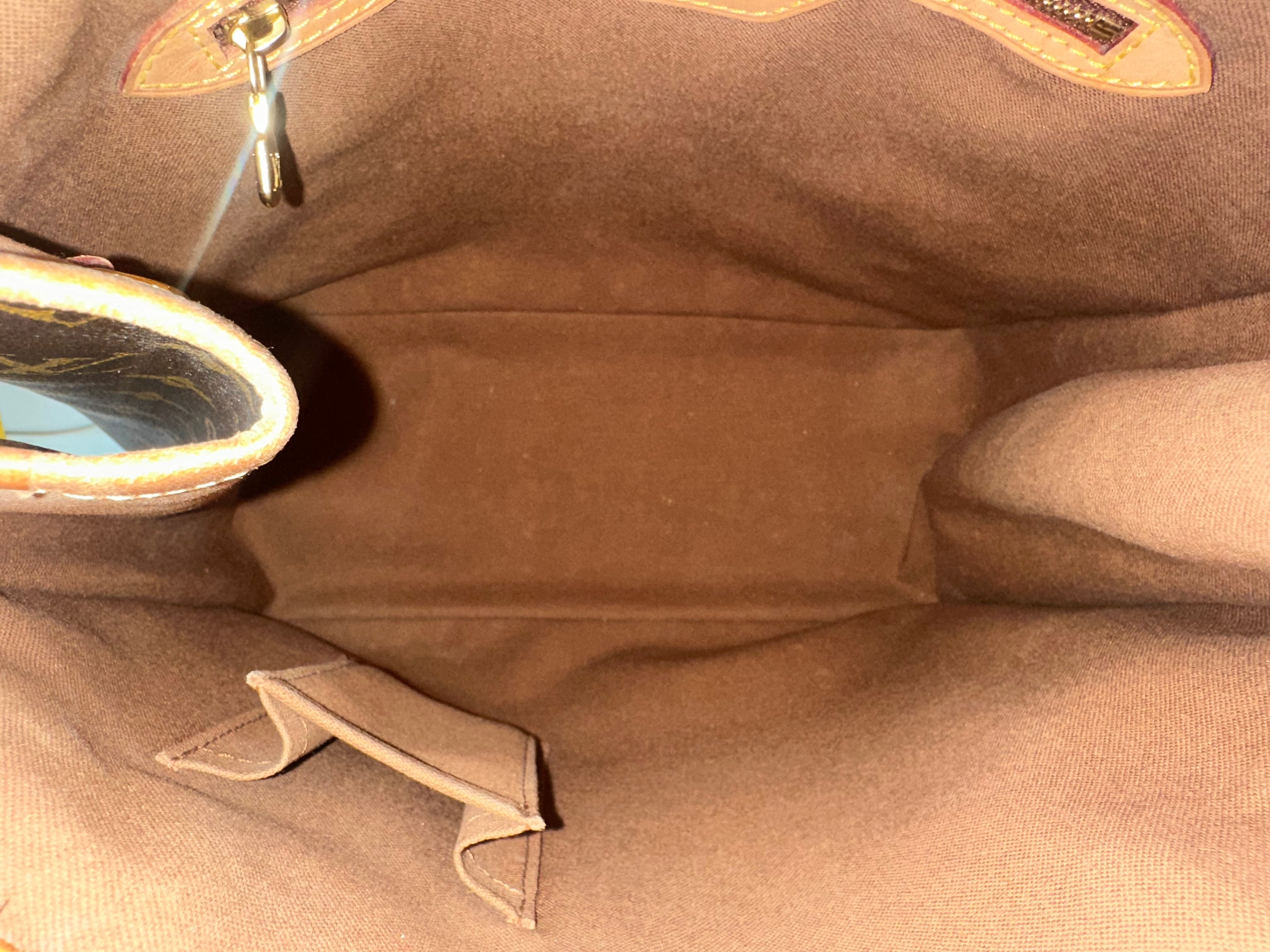 Louis Vuitton Batignolles Vertical