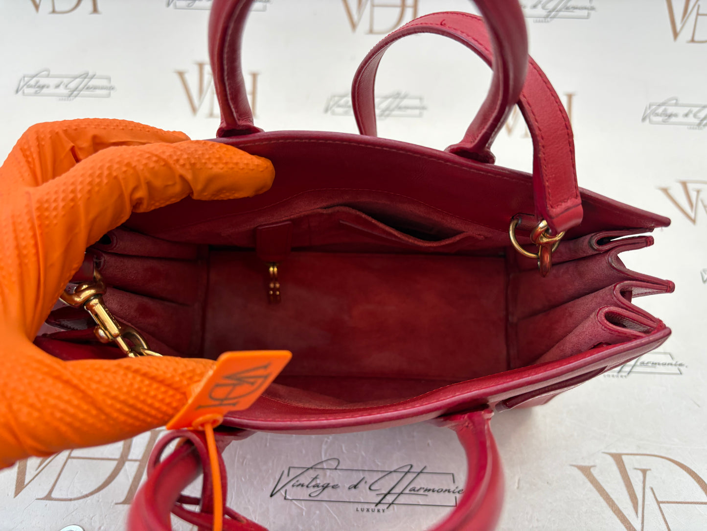 018999 - Saint Laurent Red Sac De Jour