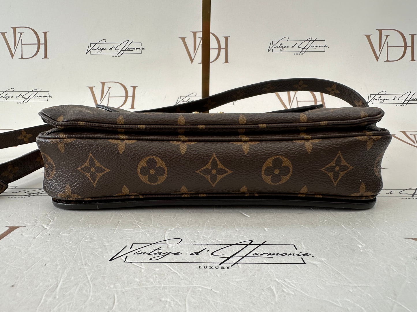 382967 - Louis Vuitton Metis