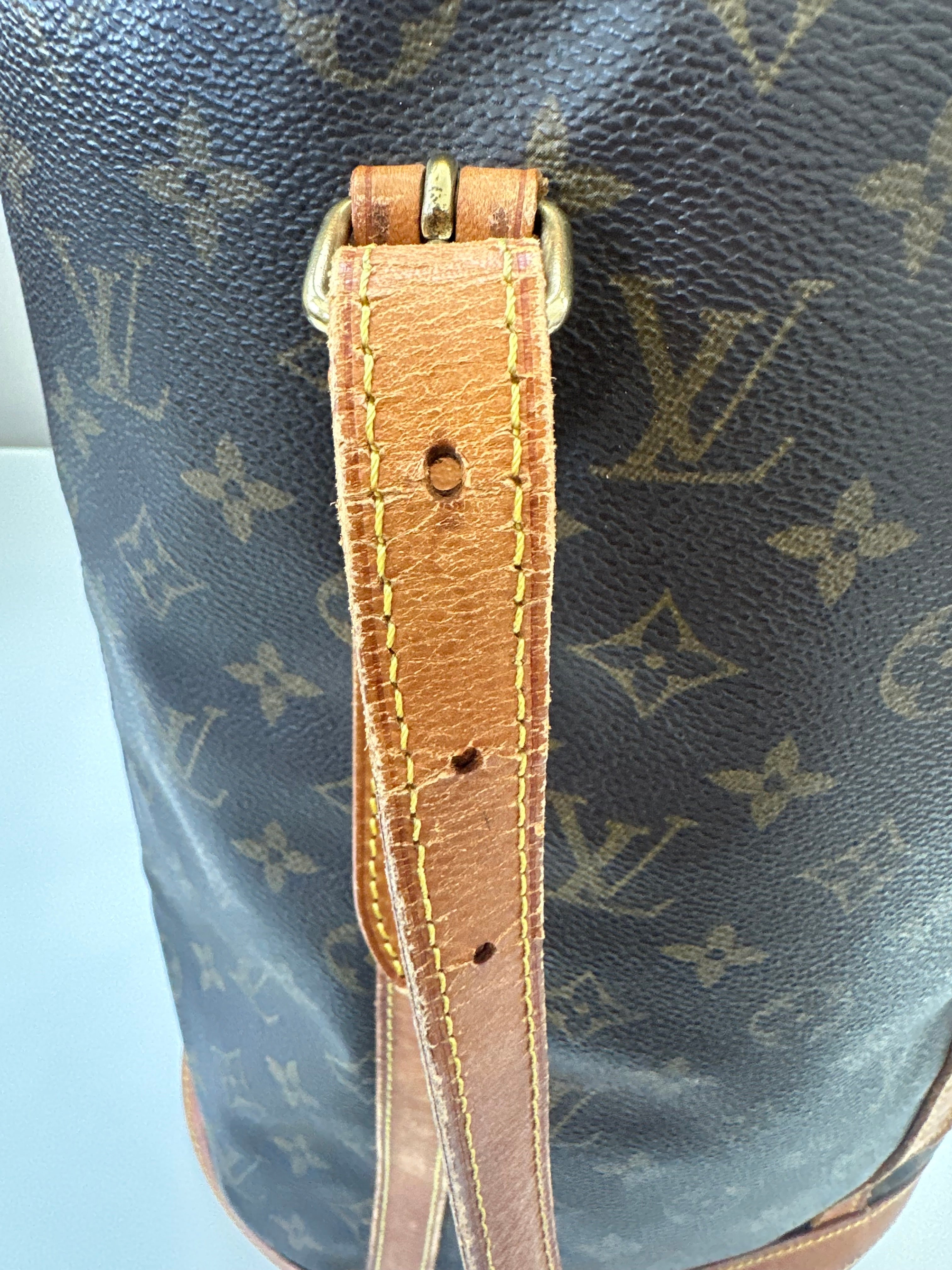 Louis Vuitton Bucket GM