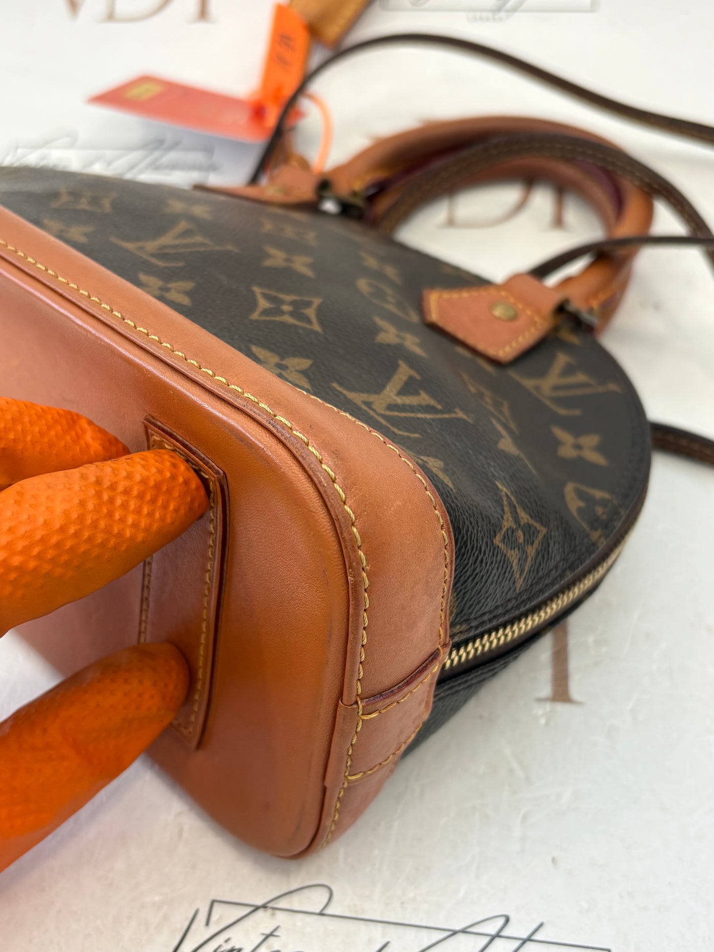 384165 - Louis Vuitton Alma BB