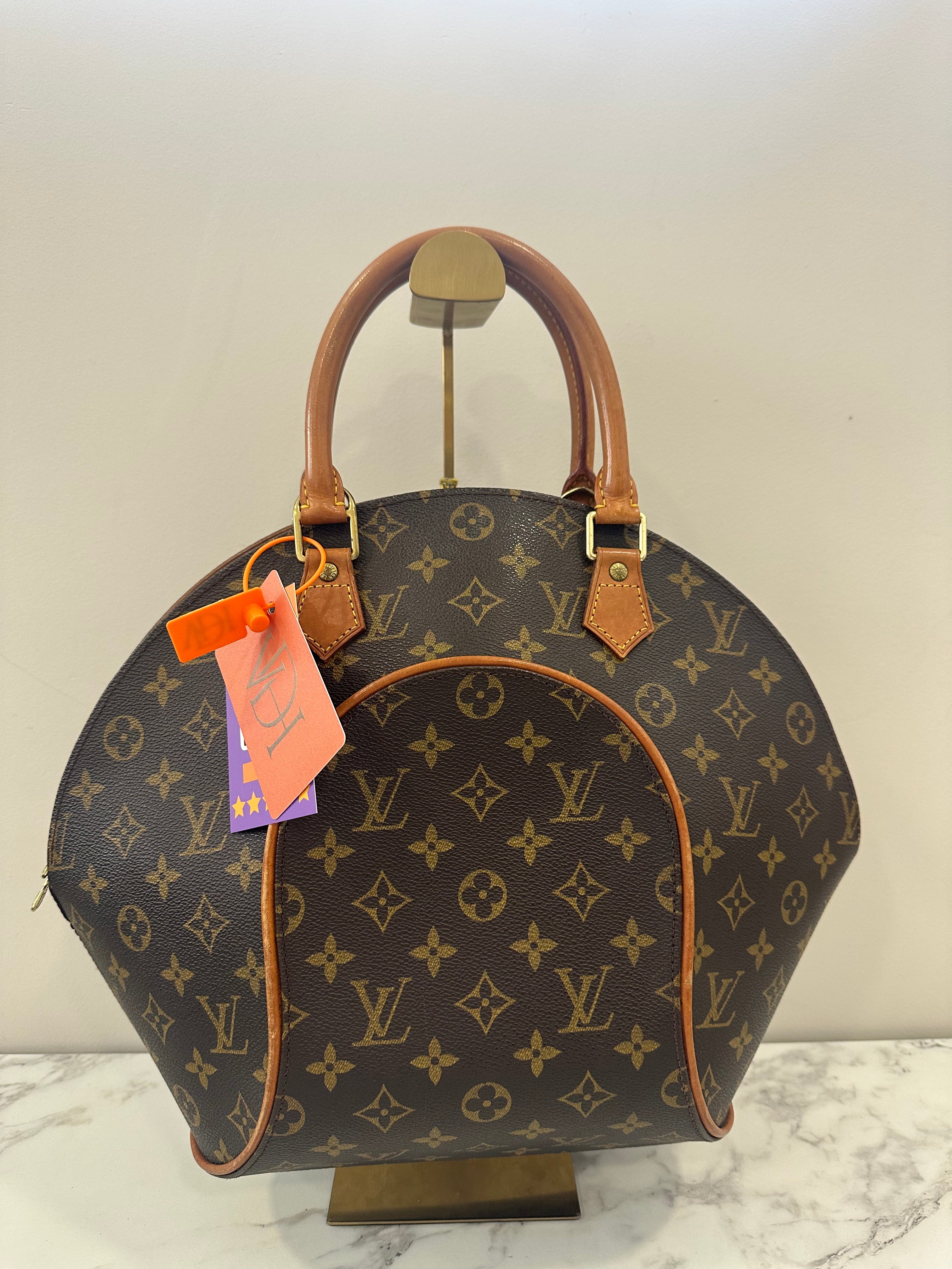Louis Vuitton Ellipse MM