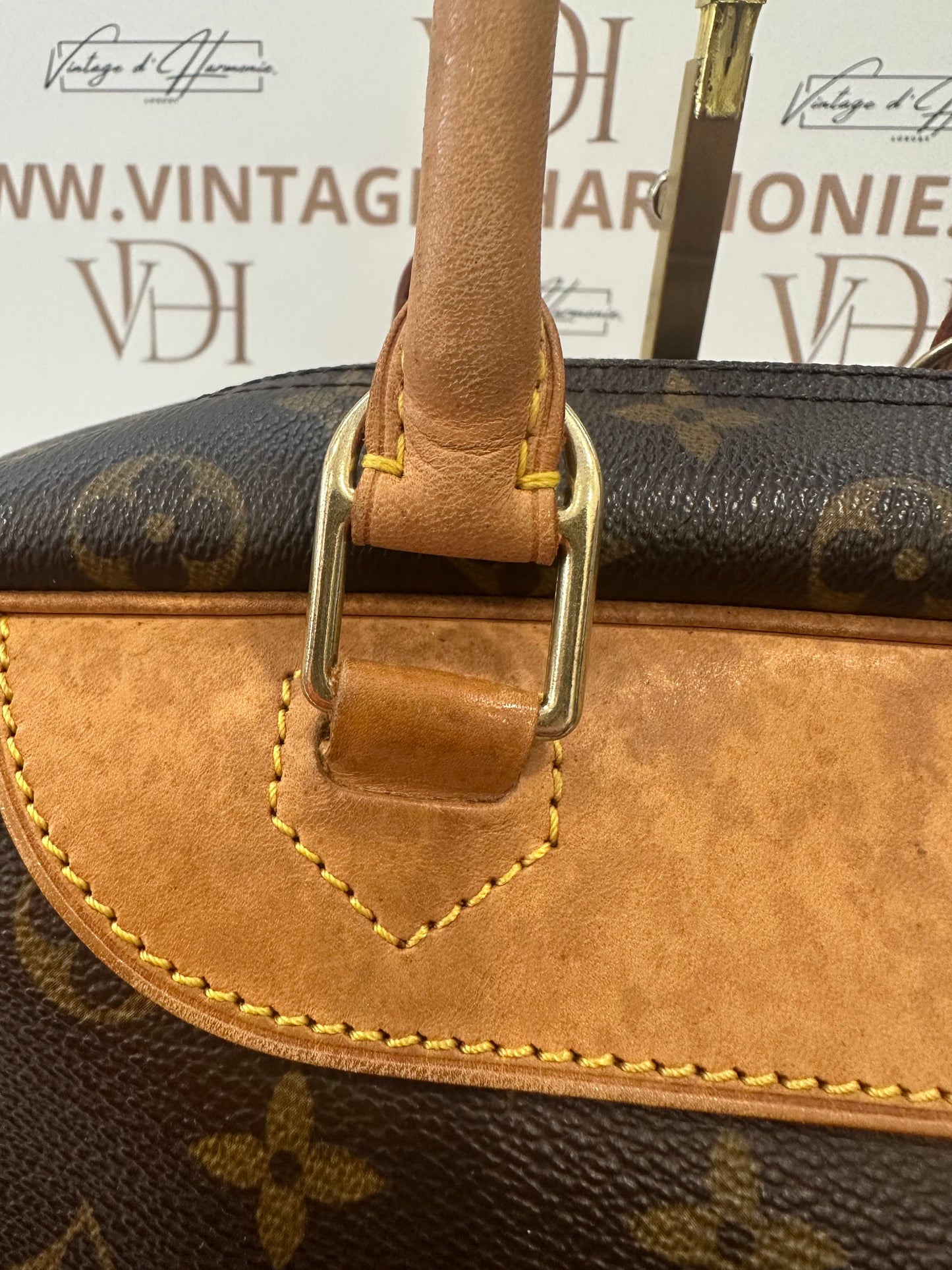 016925 - Louis Vuitton Deauville