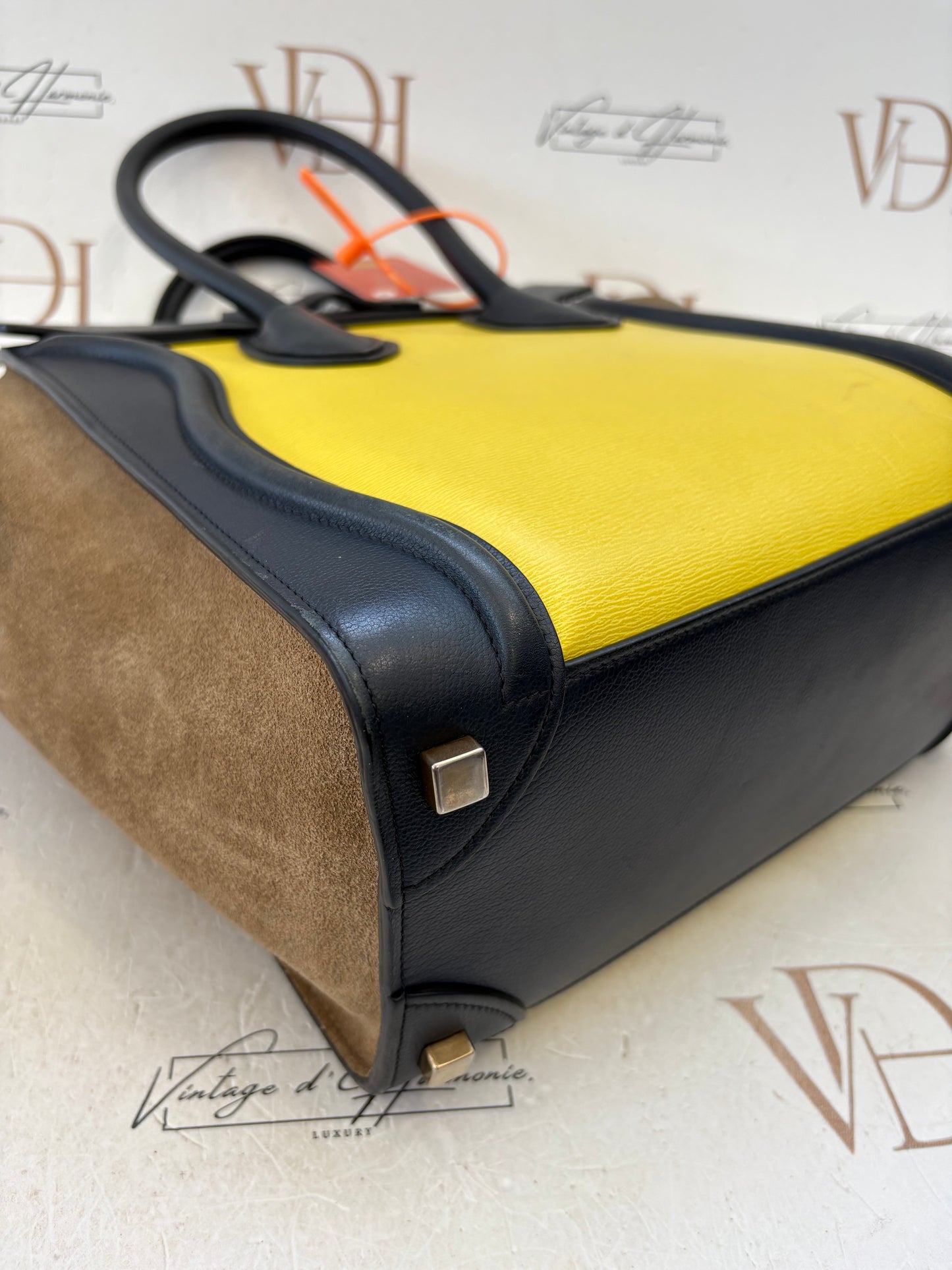 201381 - Céline Luggage