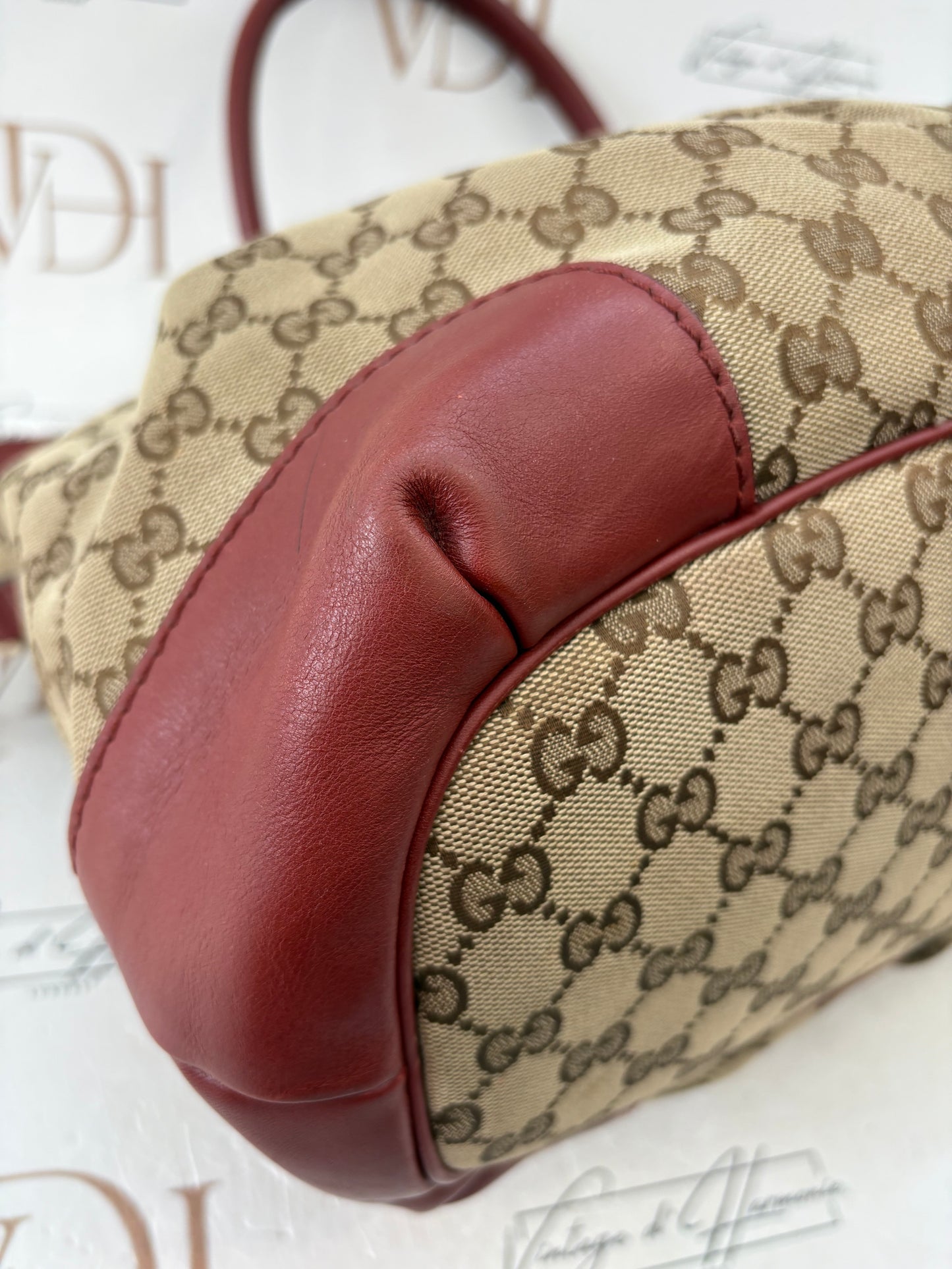 383175 - Gucci Sukey