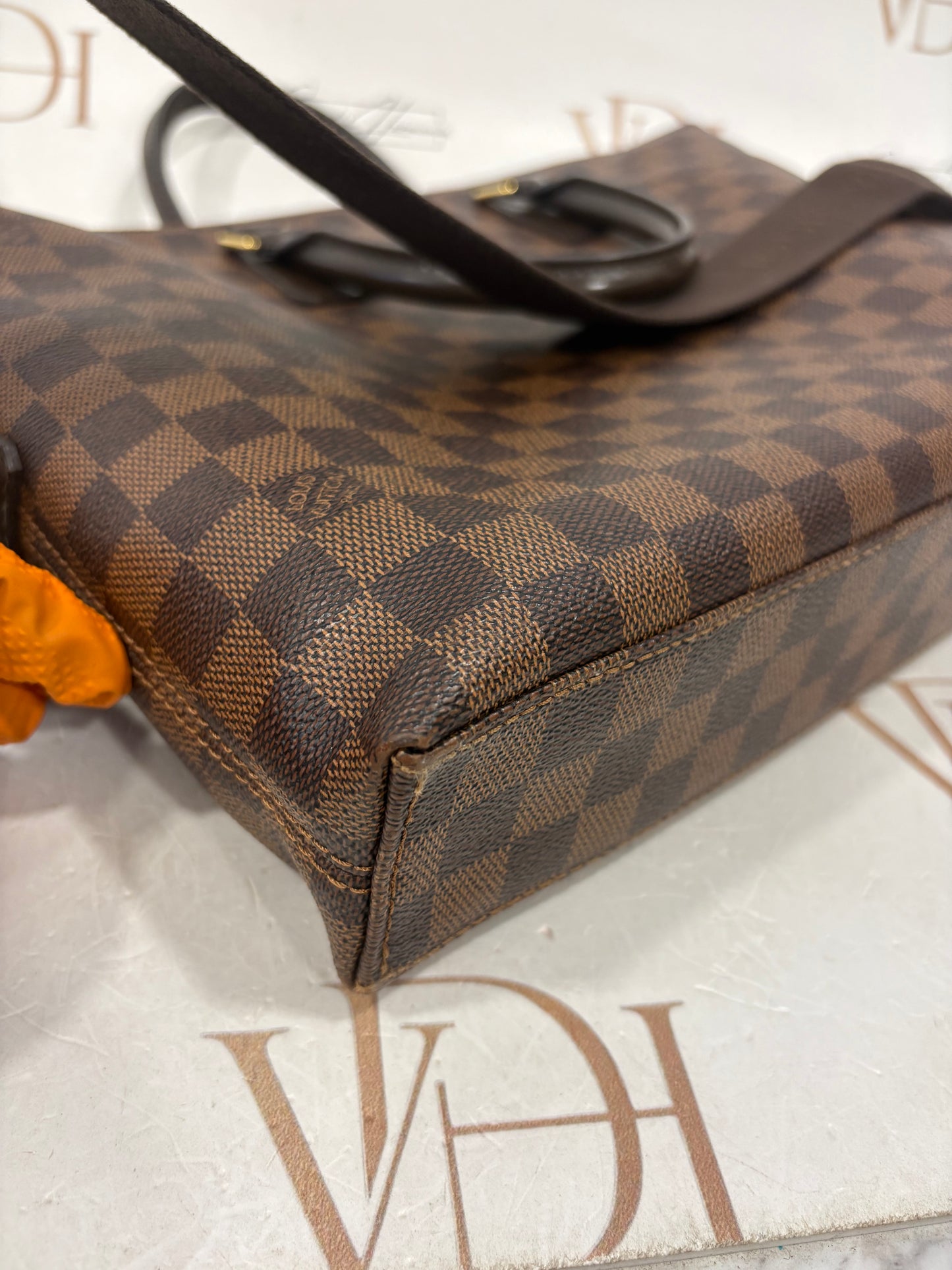 018869 - Louis Vuitton Porte Document Jour