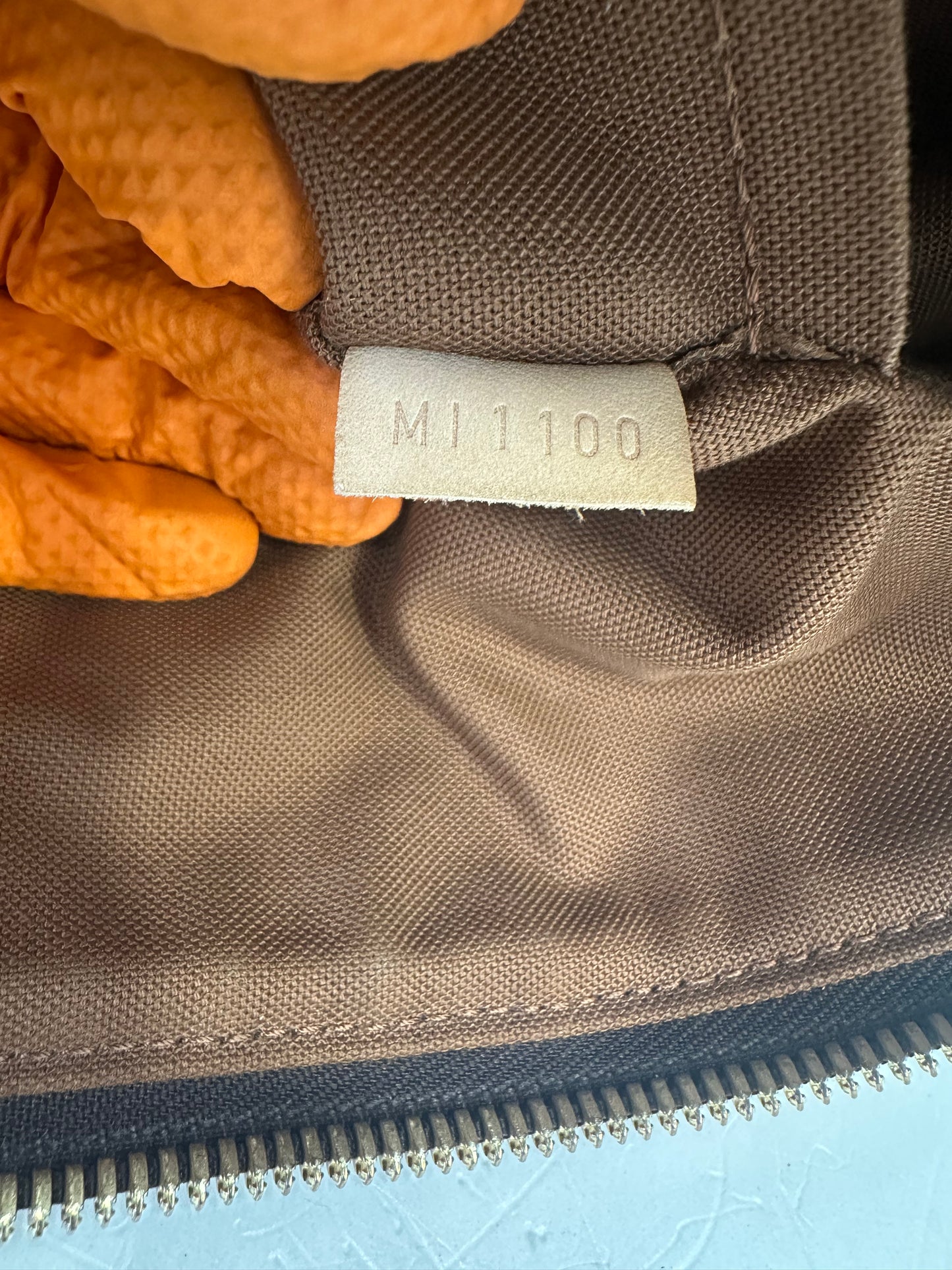 382679 - Louis Vuitton Palermo